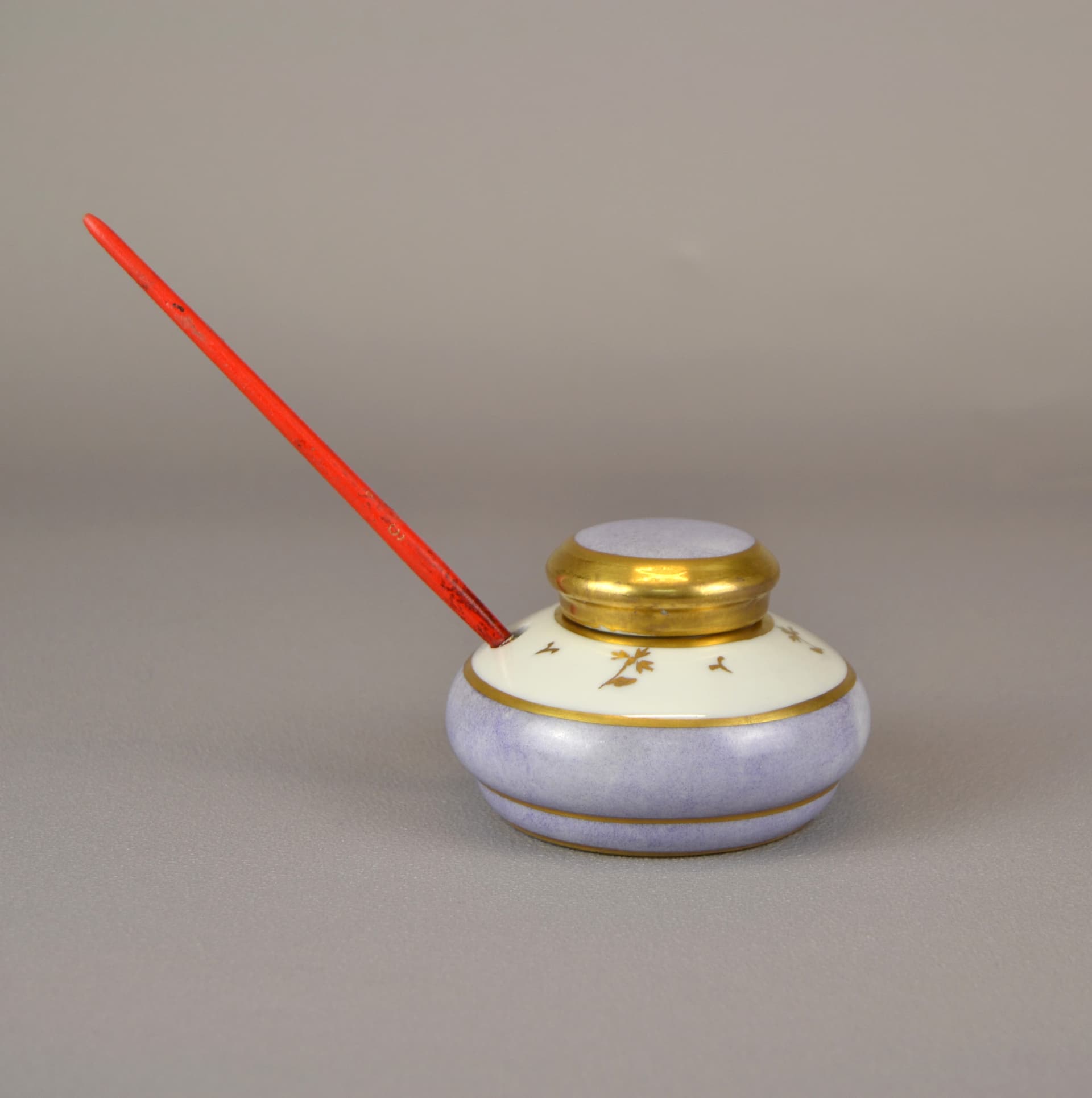 Kałamarz, styl Napoleon III, porcelana fioletowa, Francja, XIX w. - 841