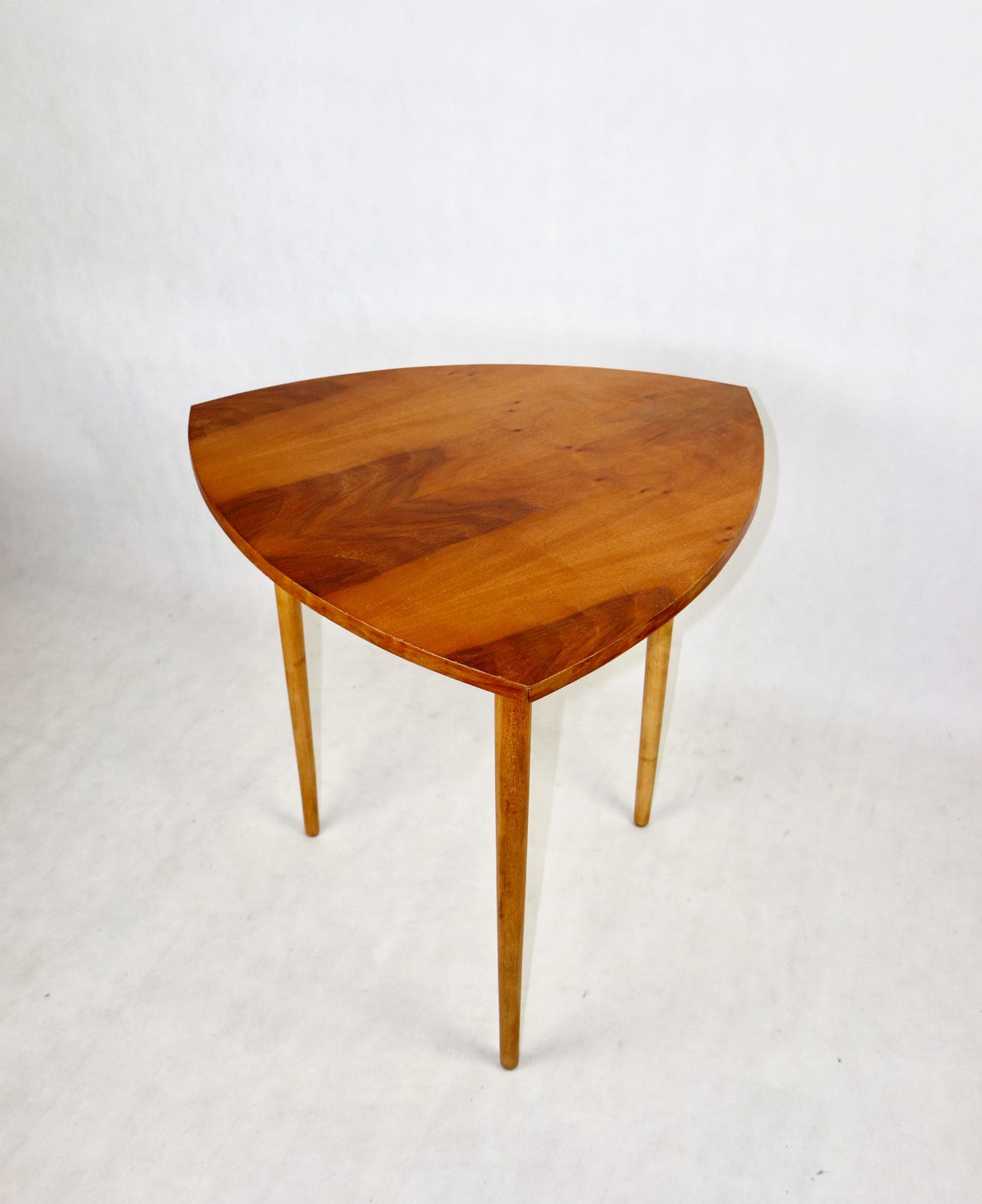 Stolik kawowy Liść, brązowy jasny, drewno, Polska, lata 70. - 107916