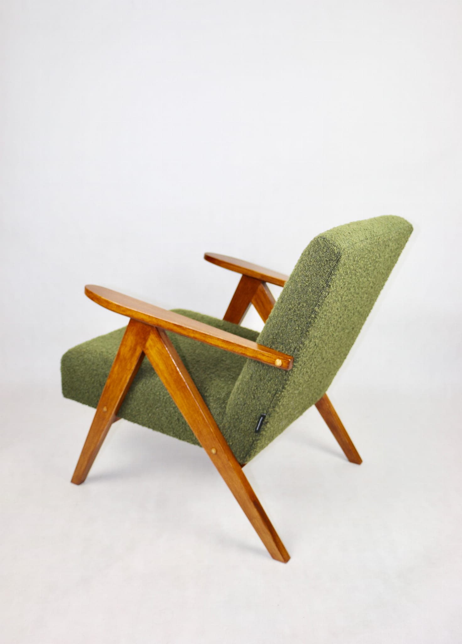 Armchair VAR B-310, olive bouclé, oak, Poland, 1970s. - 107831