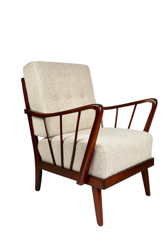 Fotel Art Deco, beżowy bouclé, drewno ciemne, lata 60. - WYMIARY