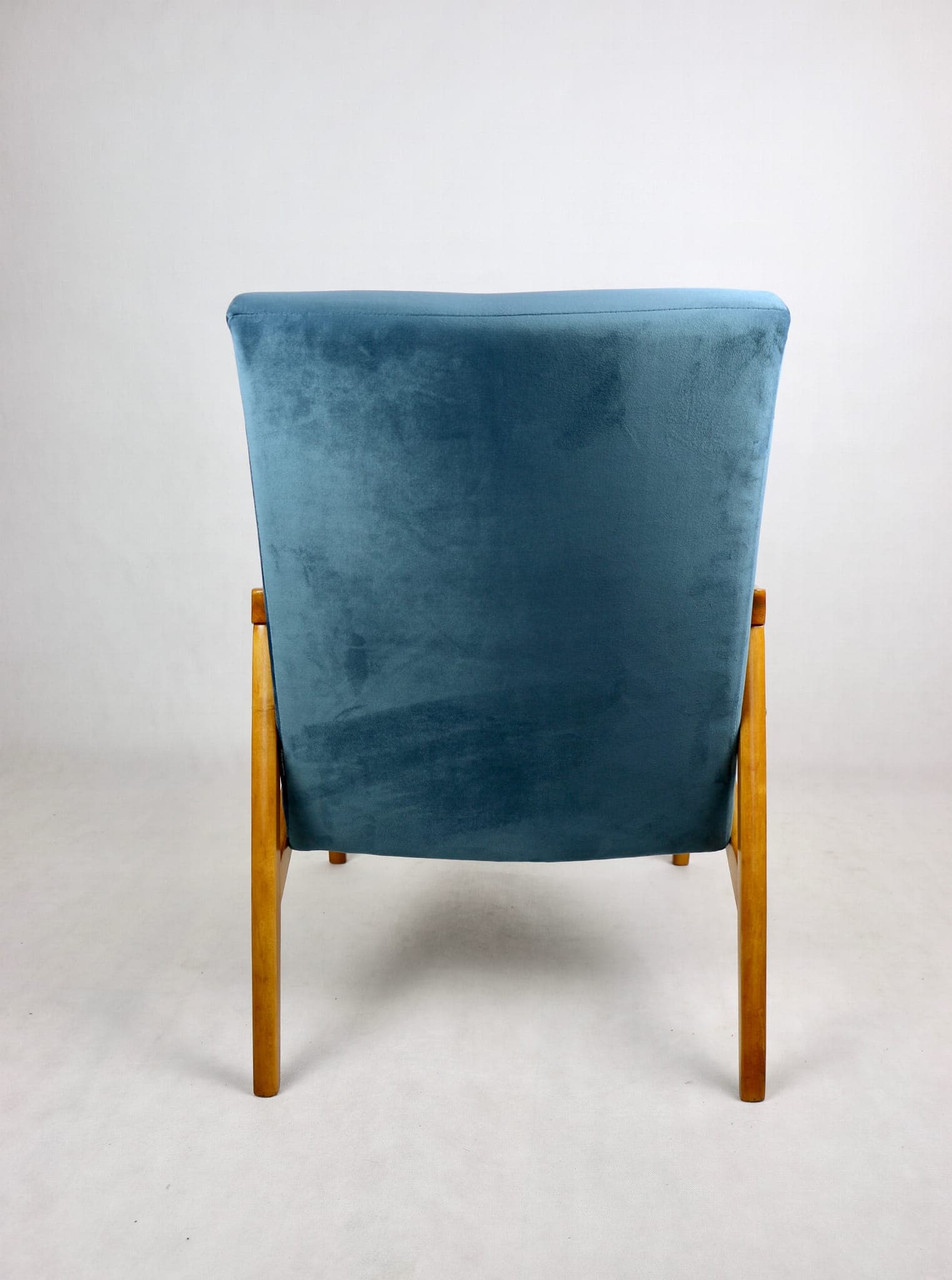 Armchair, blue velvet, beech, by J. Jiroutek, Czech Republic, 1970s. - 107569