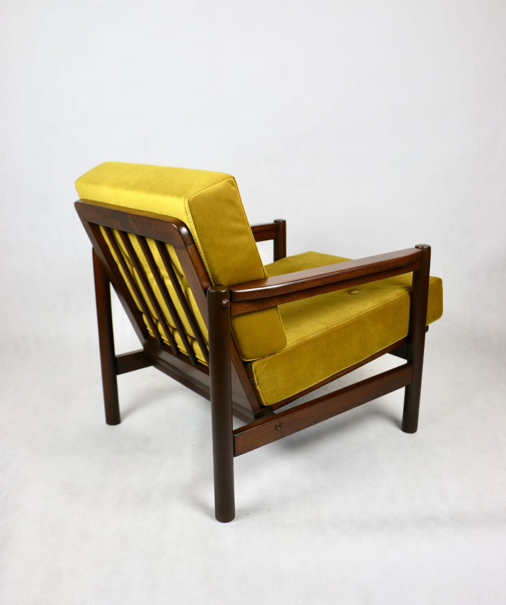 Armchair, natural beech, green velvet, by Z. Bączyk, Poland, 1970s. - 107282