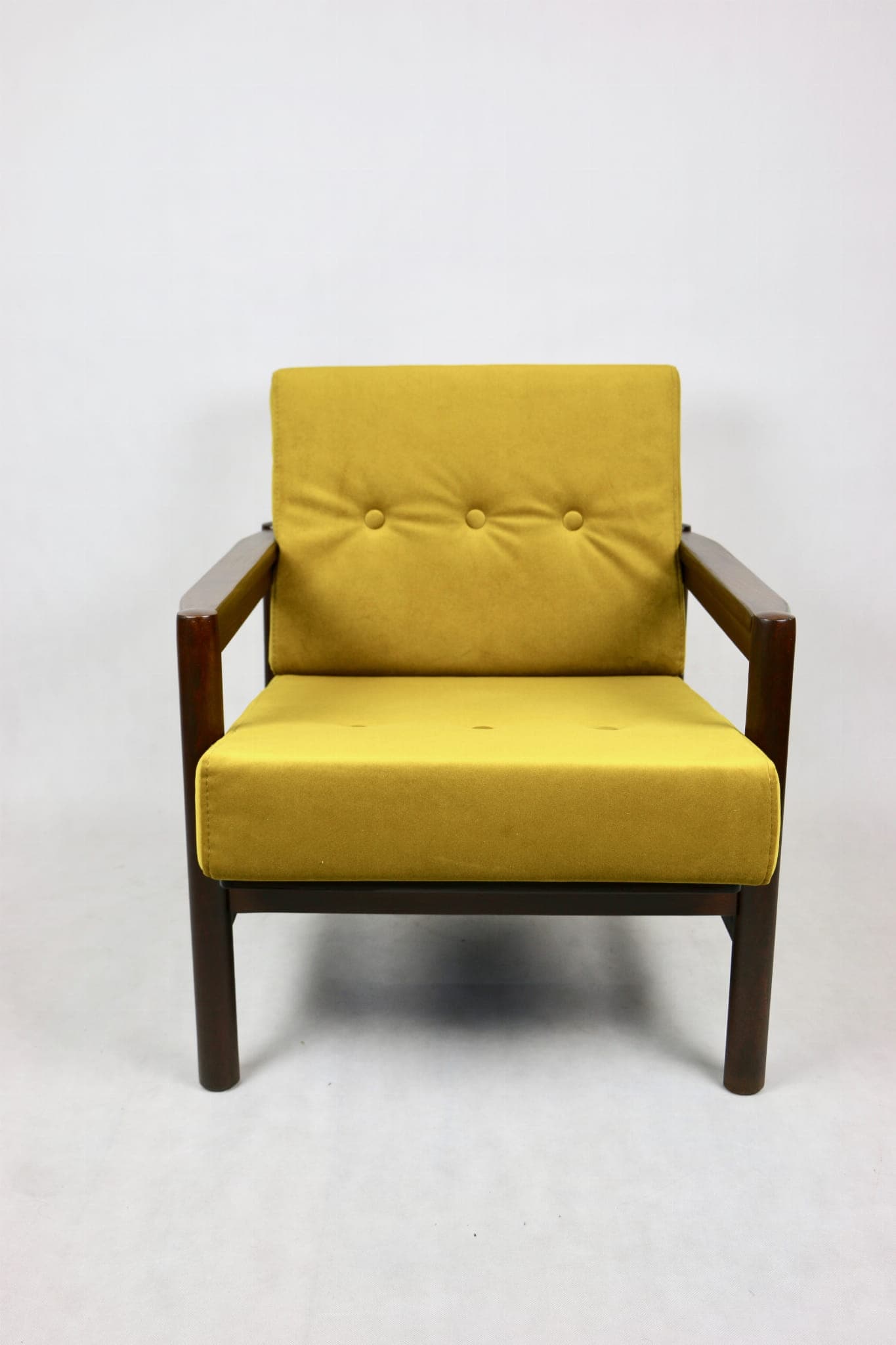 Armchair, natural beech, green velvet, by Z. Bączyk, Poland, 1970s. - 107275