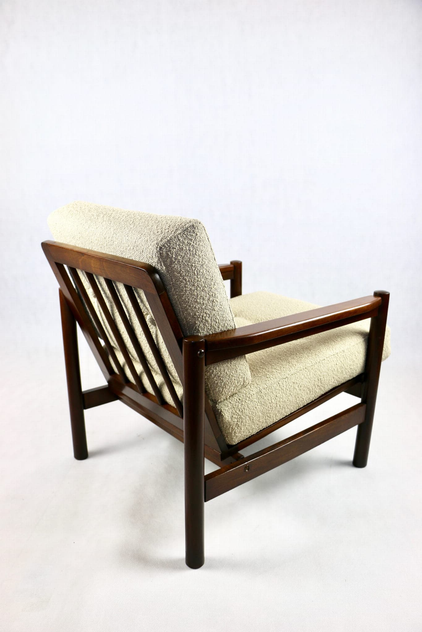 Armchair, beige bouclé, dark beech, by Z. Bączyk, Poland, 1970s. - 107136