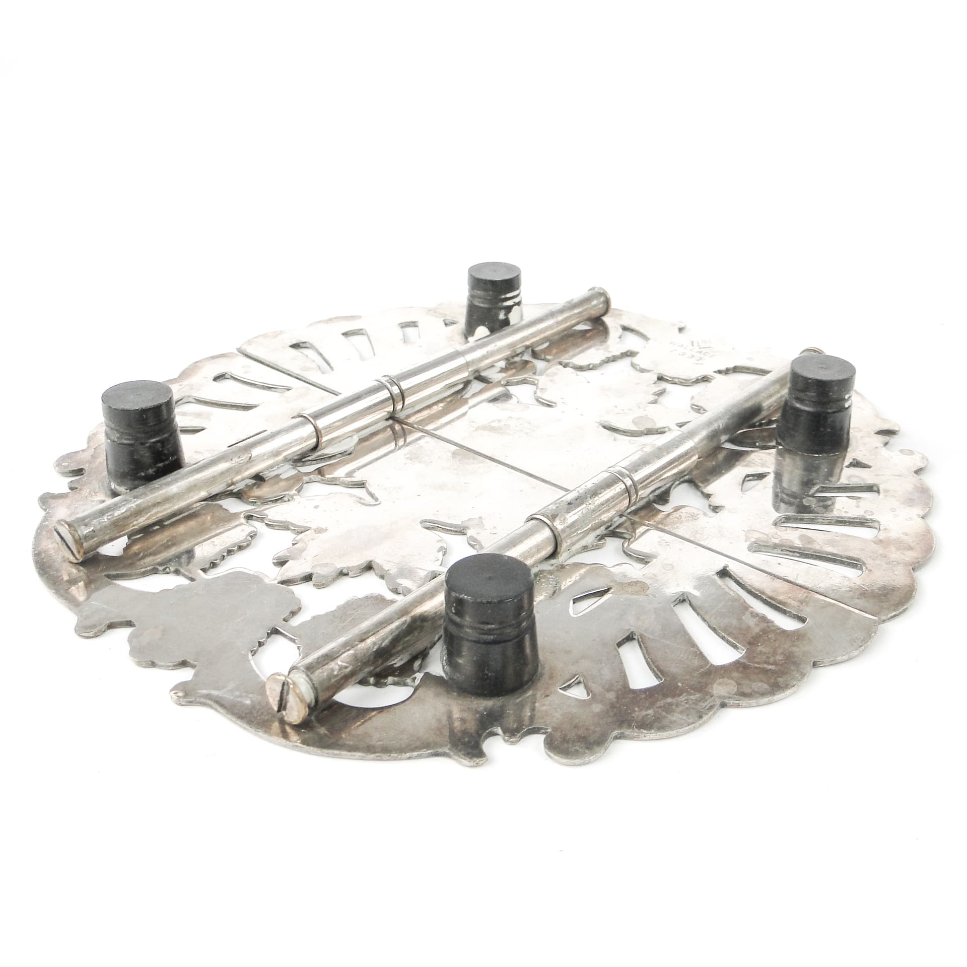 Taca pod gorące naczynia Rococo, mosiądz srebrzony, Dania, lata 60. - 108958