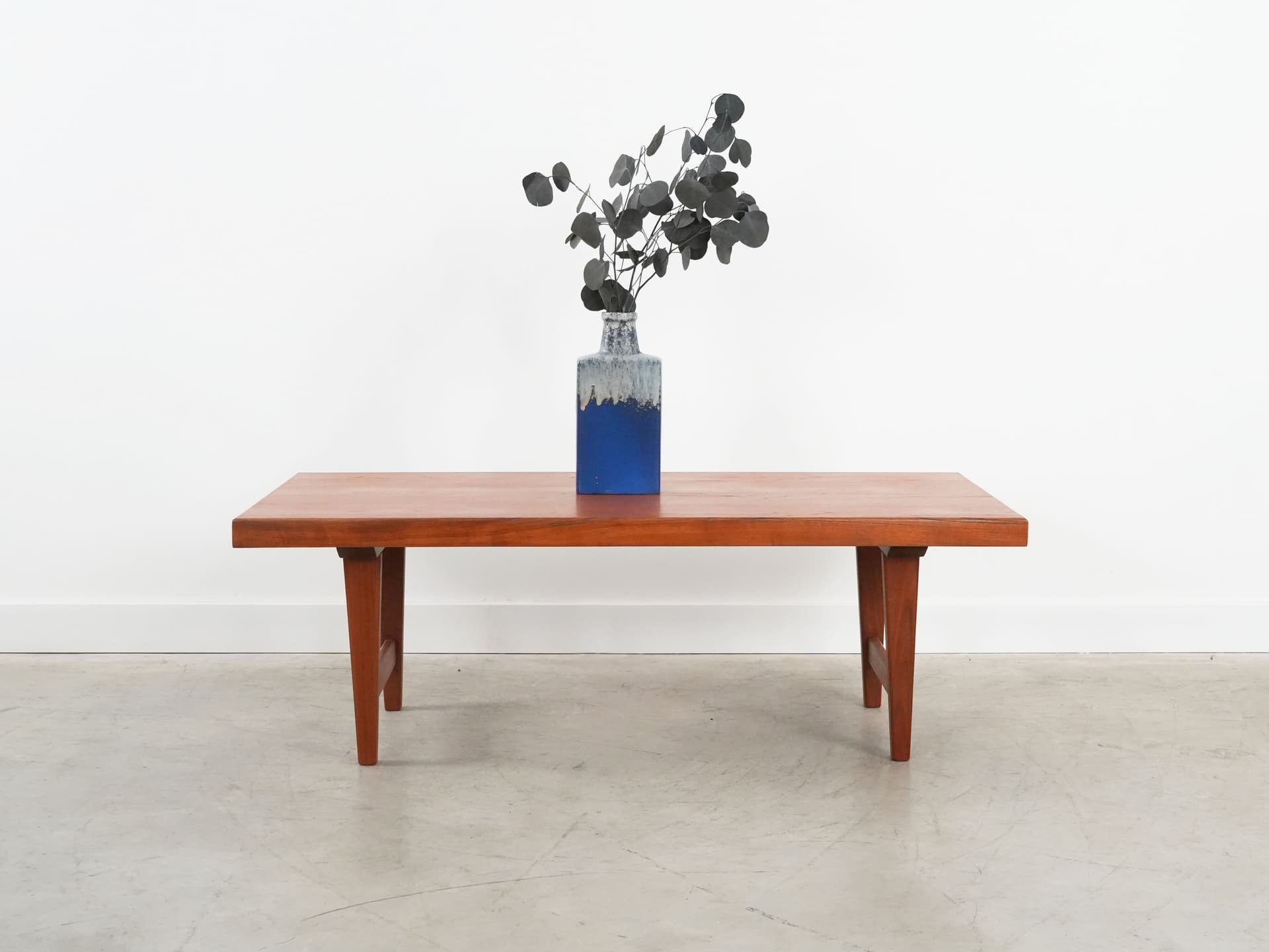Coffee table, brown teak, Denmark, 1970s. - 109110