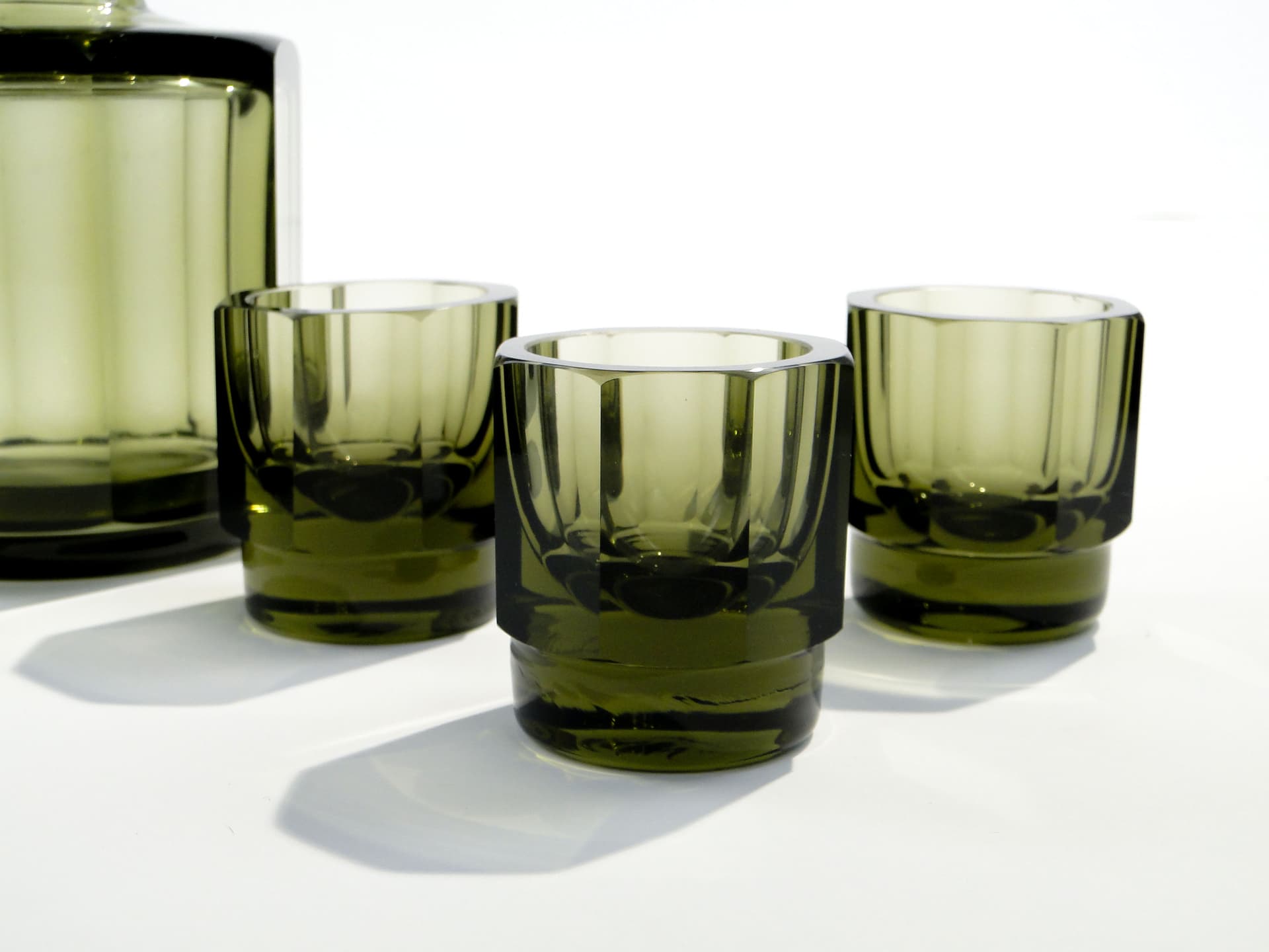 Liqueur set Art Deco, olive, crystal, Ludwik Moser & Sohne, Czech Republic, 1930s. - 7718