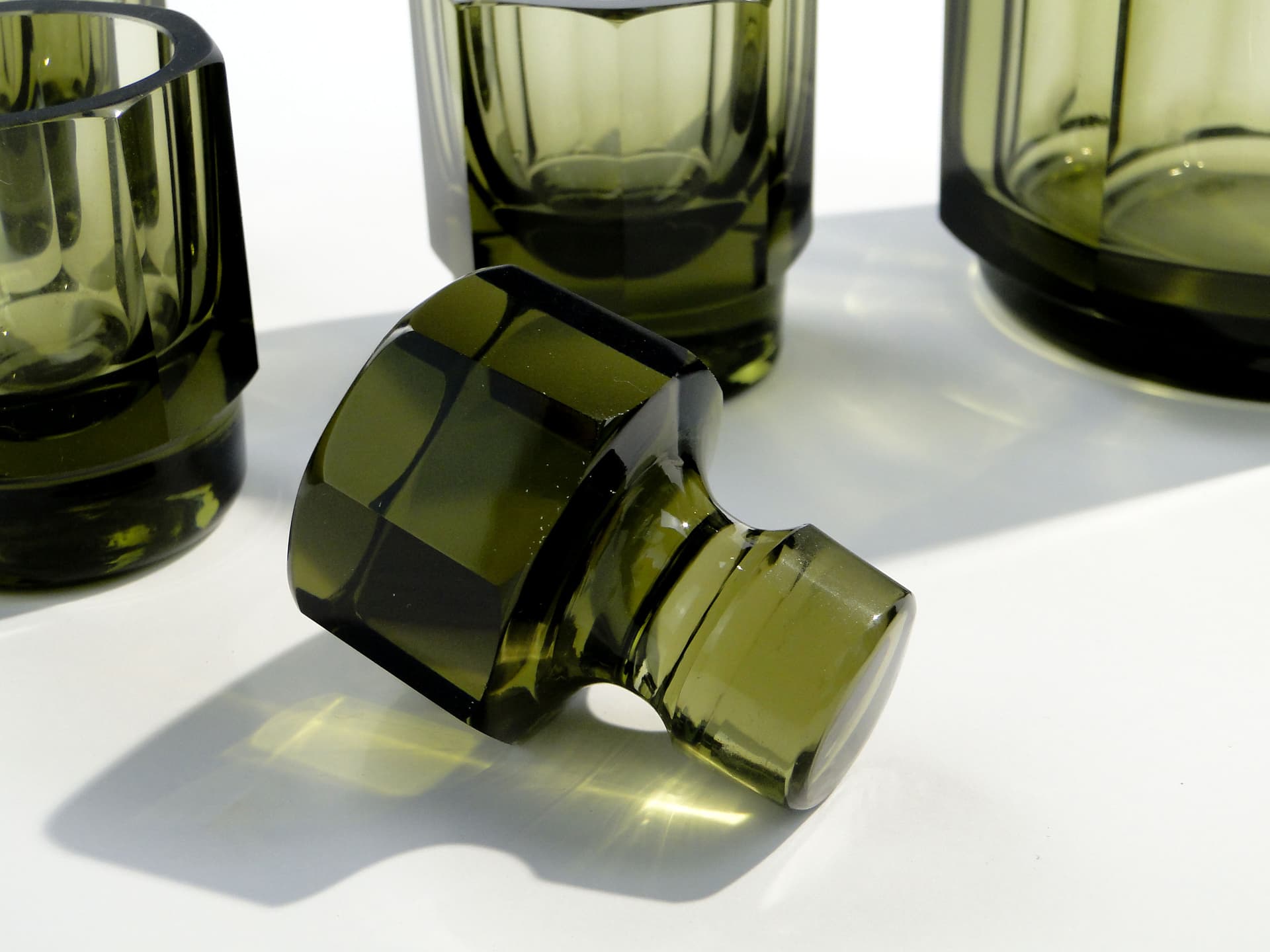 Liqueur set Art Deco, olive, crystal, Ludwik Moser & Sohne, Czech Republic, 1930s. - 7725