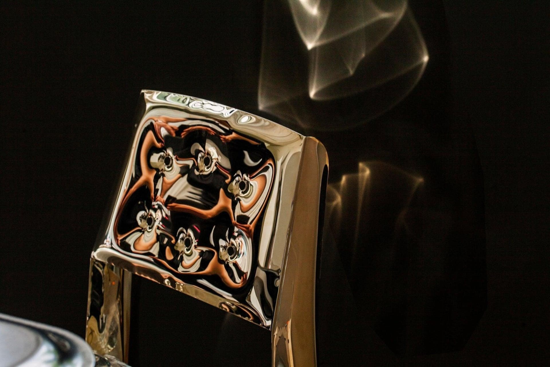 Krzesło CHIPPENSTEEL 0.5 złote, stal, Zieta Studio - 119912