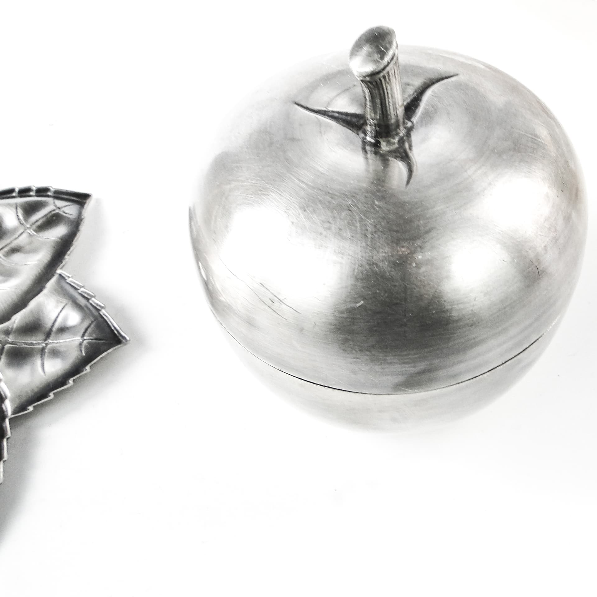 Art Deco sugar bowl, silver-plated brass, Hungary, 1950s. - 109450