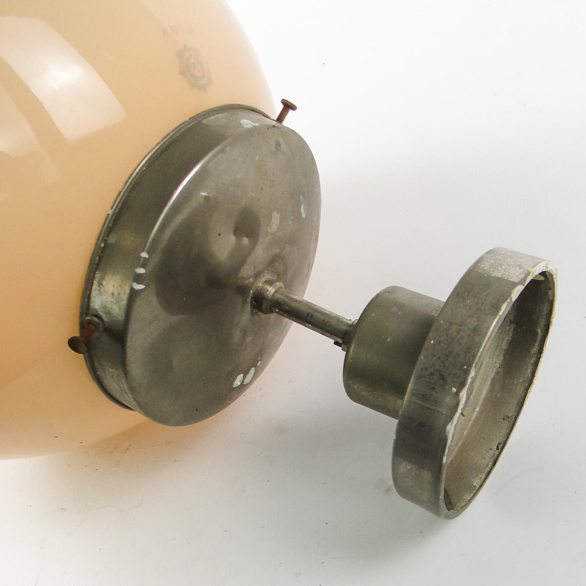 Lampa sufitowa, Art Deco, mosiądz niklowany, szkło beżowe, Austria, lata 30. - 109694