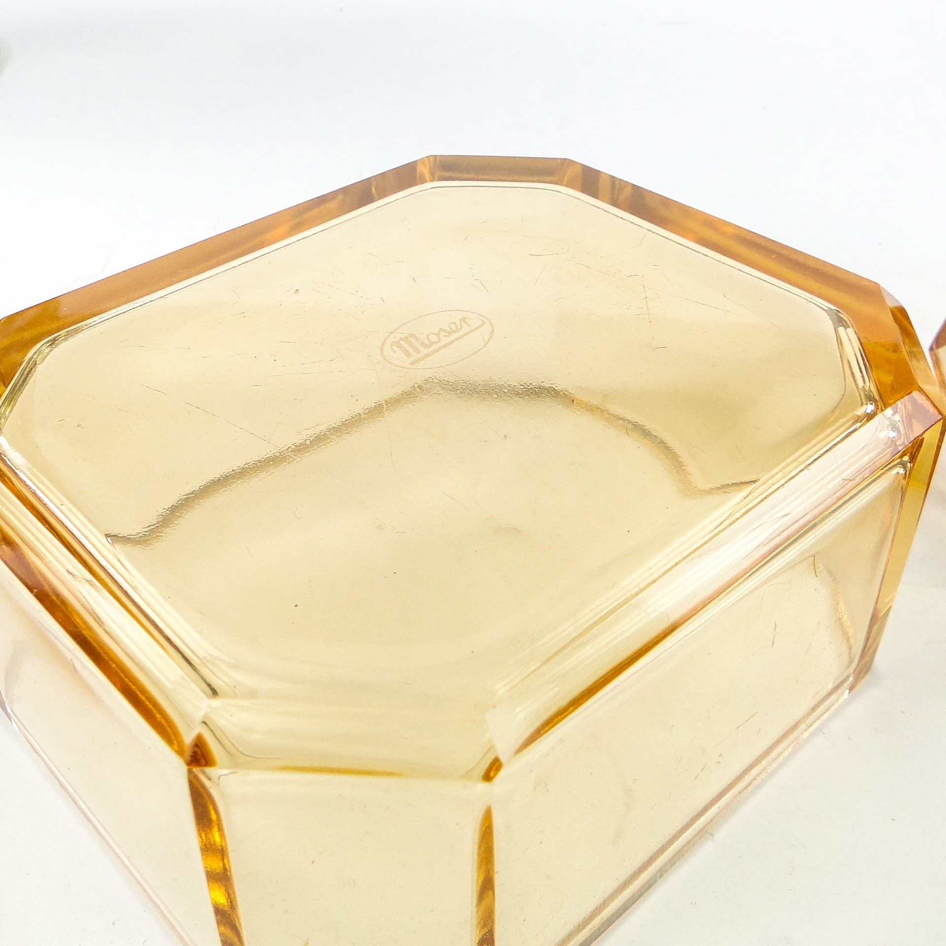 Art Deco bonbonniere, crystal, Moser, Czechoslovakia, 1930s. - 109848