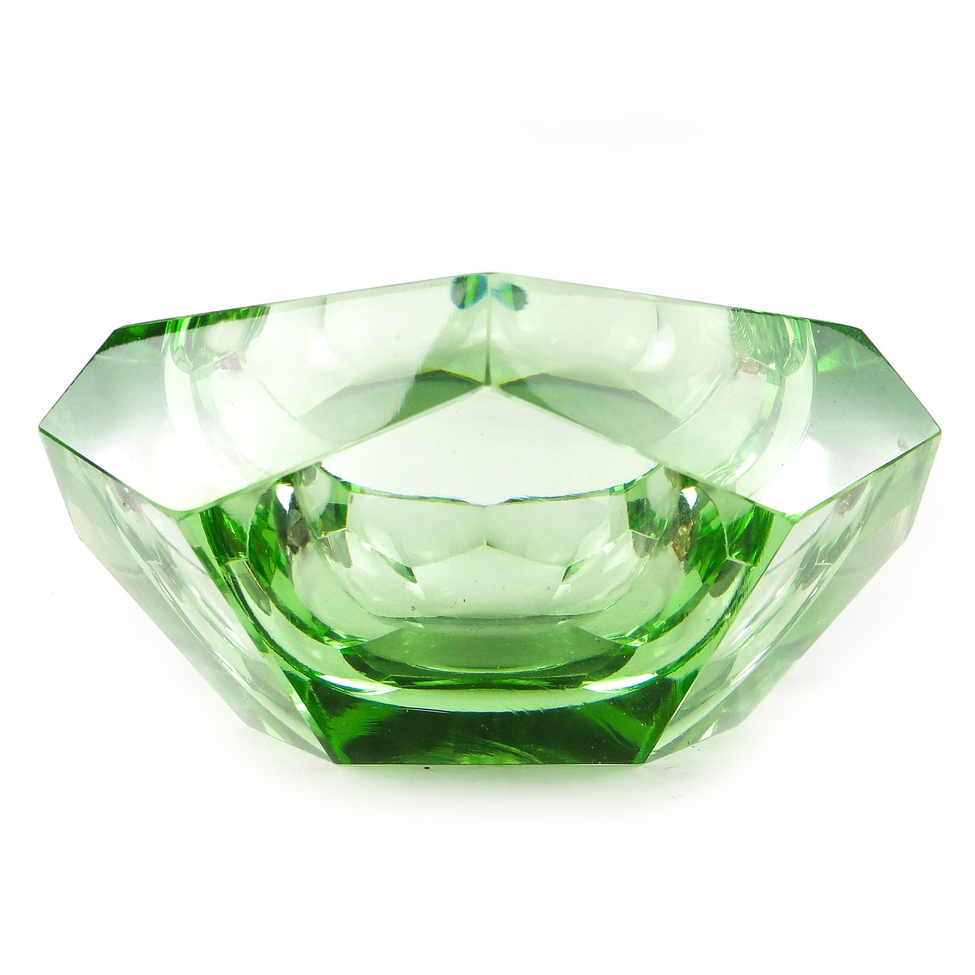 Art Deco ashtray, crystal, Bohemia, Czechoslovakia, 1950s. - 110157