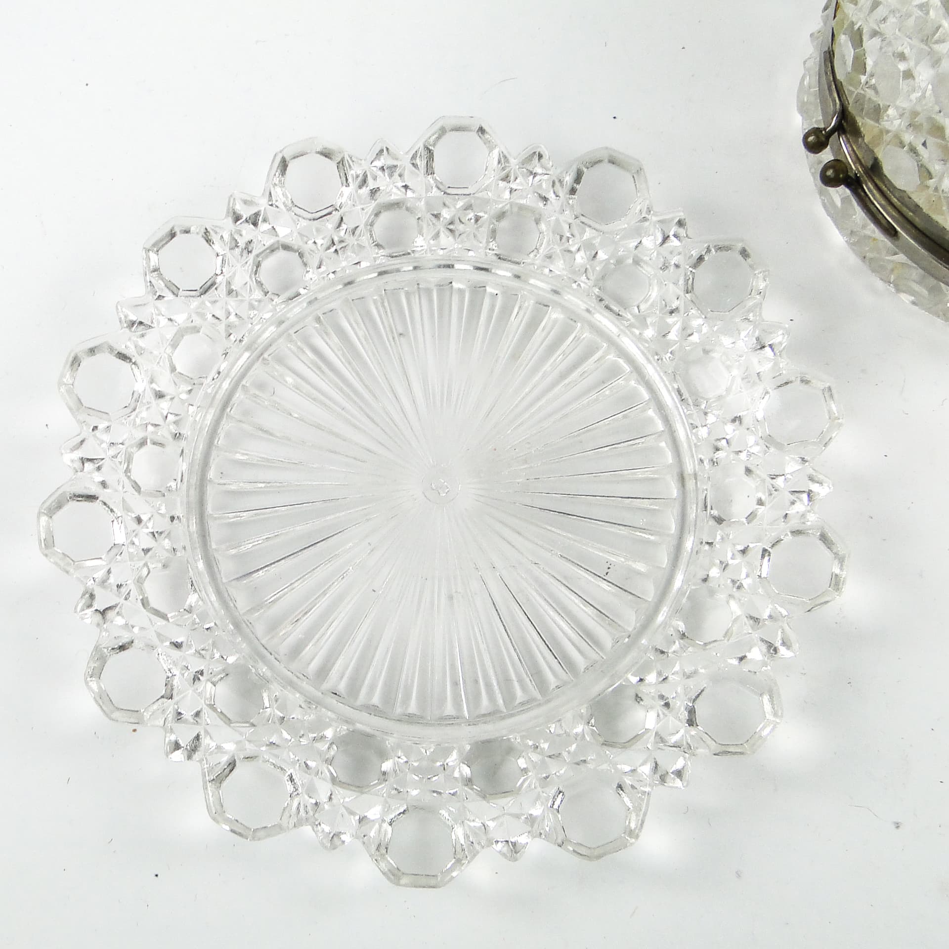 Bomboniera Art Deco, szkło, HSG Ząbkowice, Polska, lata 30. - 110347