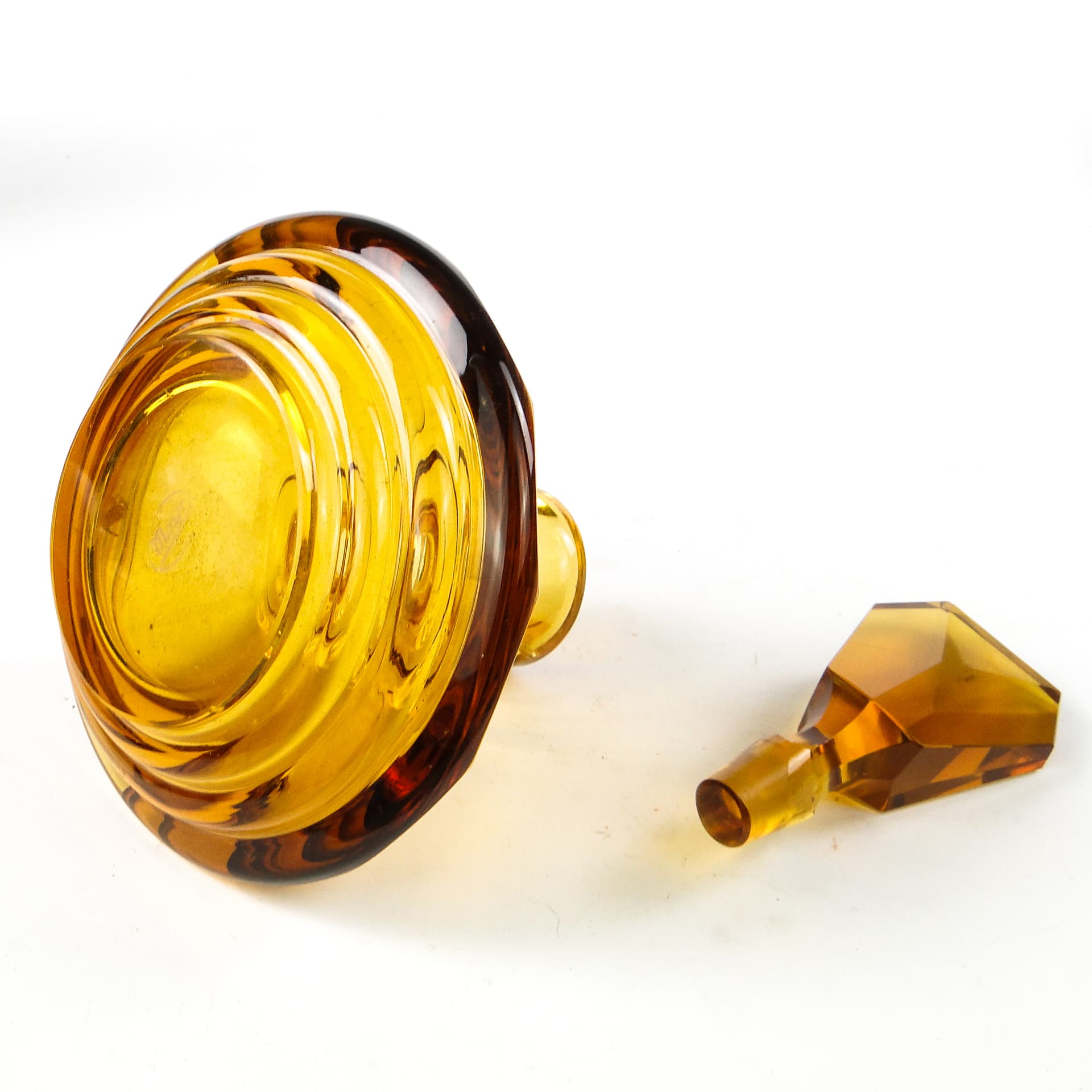 Art Deco decanter, crystal, Bohemia, Czechoslovakia, 1930s. - 110447