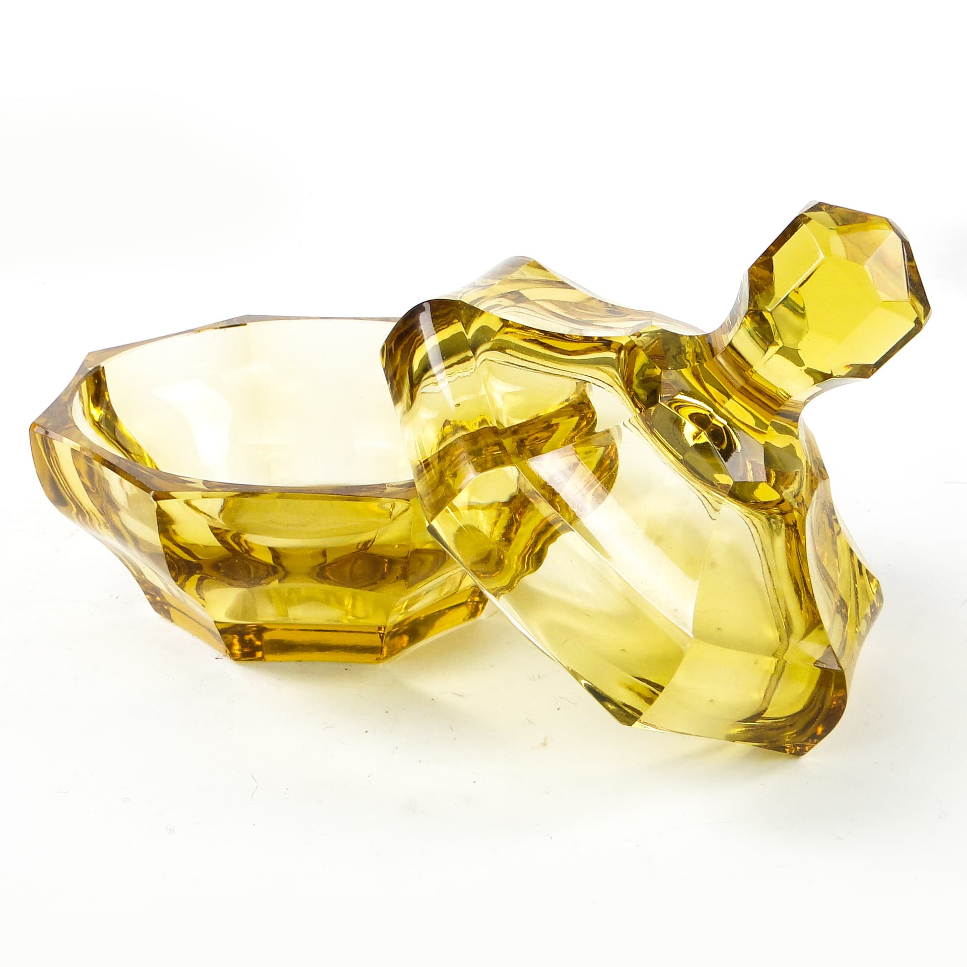 Art Deco bonbonniere, crystal, Moser, Czechoslovakia, 1930s. - 110528