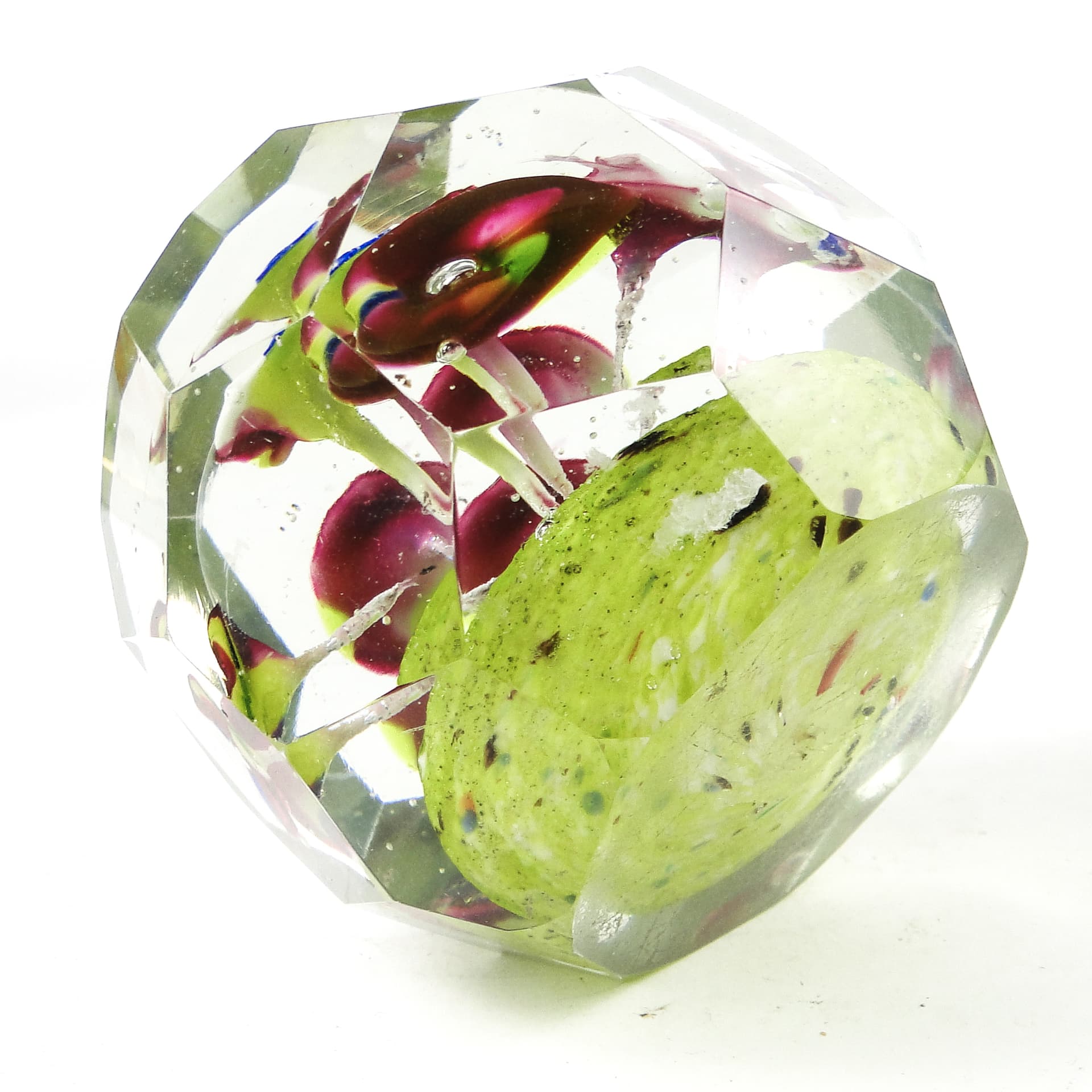 Paperweight, lead crystal, Bohemia, Czech Republic, 19th c. - 110658
