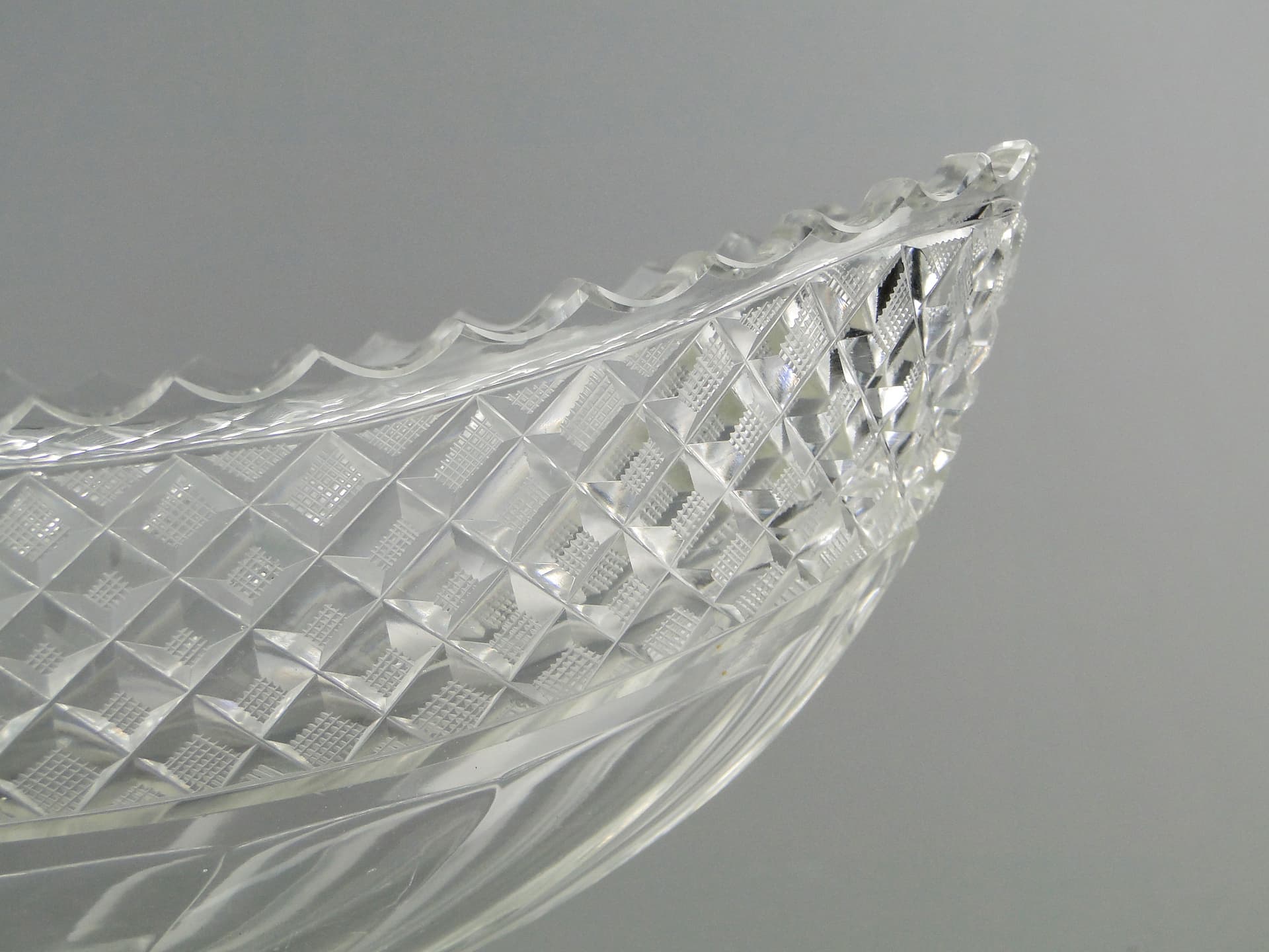 Wazon żardiniera, kryształ transparentny, Baccarat, Francja, początek XX w. - 7946
