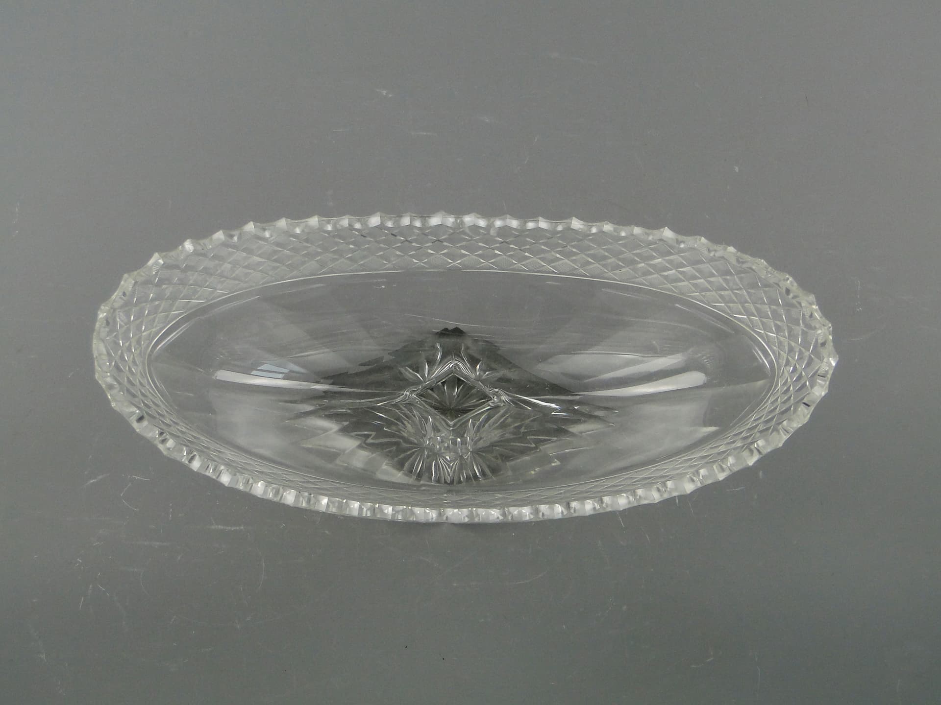 Wazon żardiniera, kryształ transparentny, Baccarat, Francja, początek XX w. - 7944