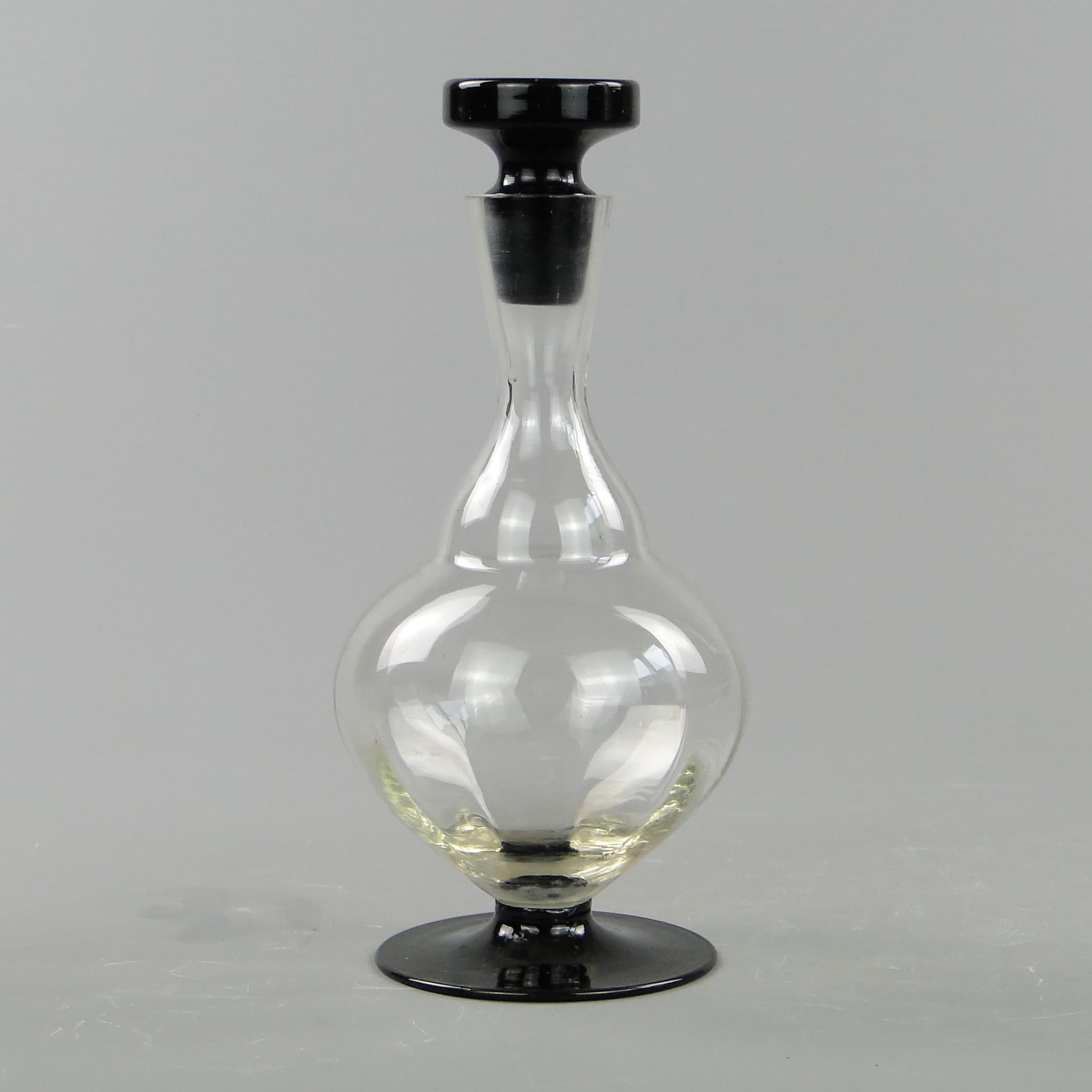 Karafka Art Deco, szkło transparentne, Polska, lata 30. - 7966