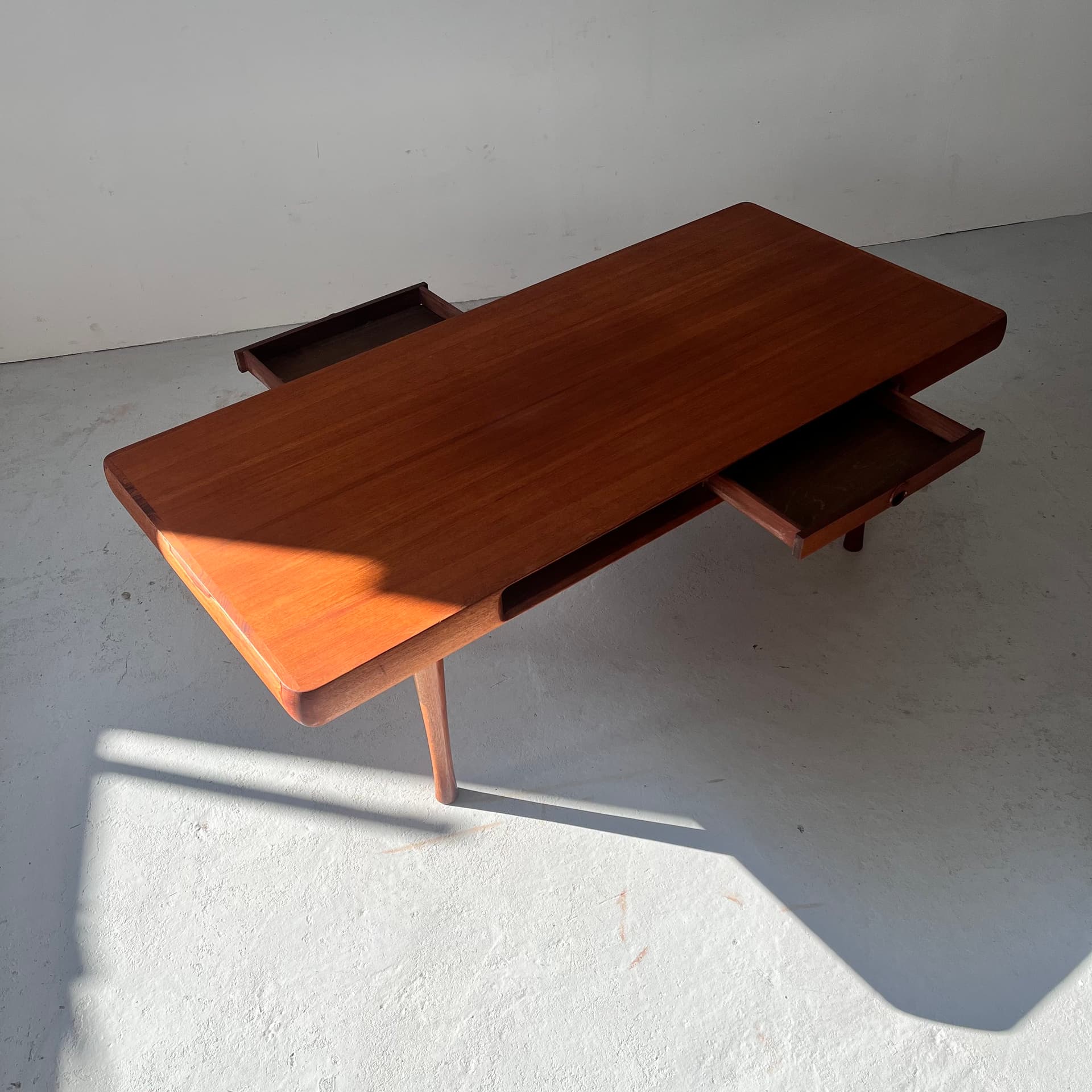 Tekowy stolik kawowy proj. Karla Edvarda Korsetha lata 60, Norwegia - 111205