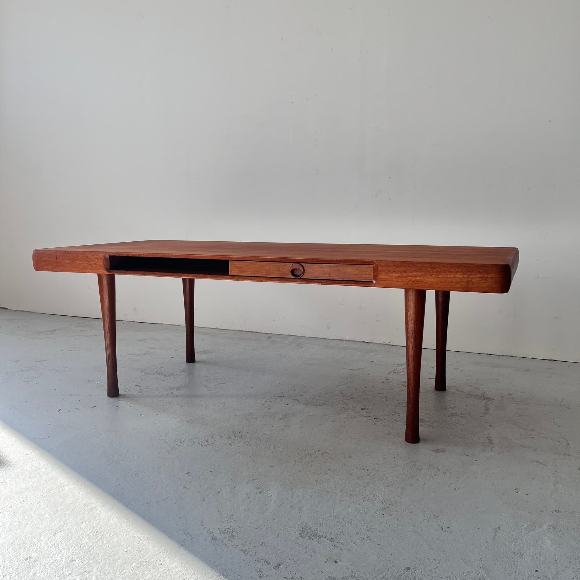 Tekowy stolik kawowy proj. Karla Edvarda Korsetha lata 60, Norwegia - 111203