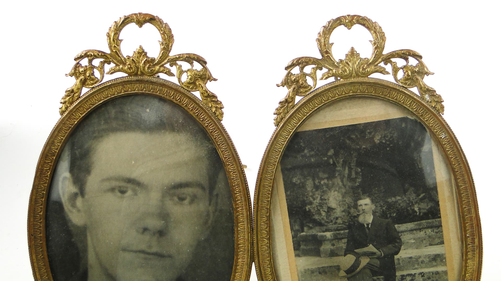 Empire diptych photo frame, gilt brass, France, early 20th c. - 111487
