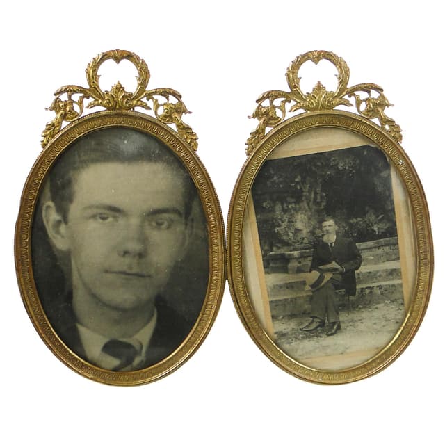 Empire diptych photo frame, gilt brass, France, early 20th c. - DIMENSION