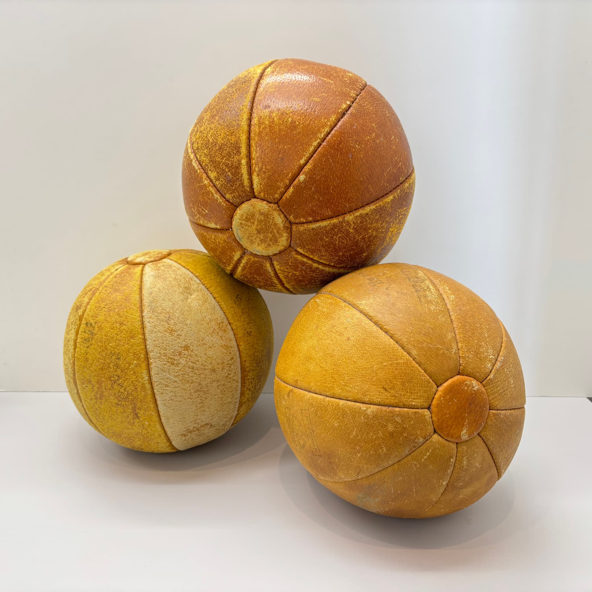 Komplet piłek lekarskich, brązowy, skóra naturalna, Niemcy, lata 70. - 111498