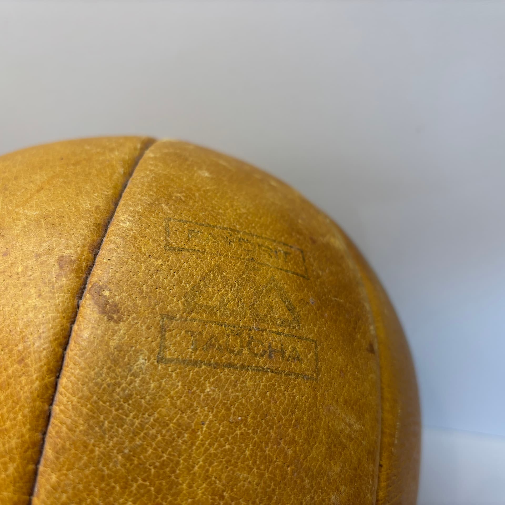 Komplet piłek lekarskich, brązowy, skóra naturalna, Niemcy, lata 70. - 111496