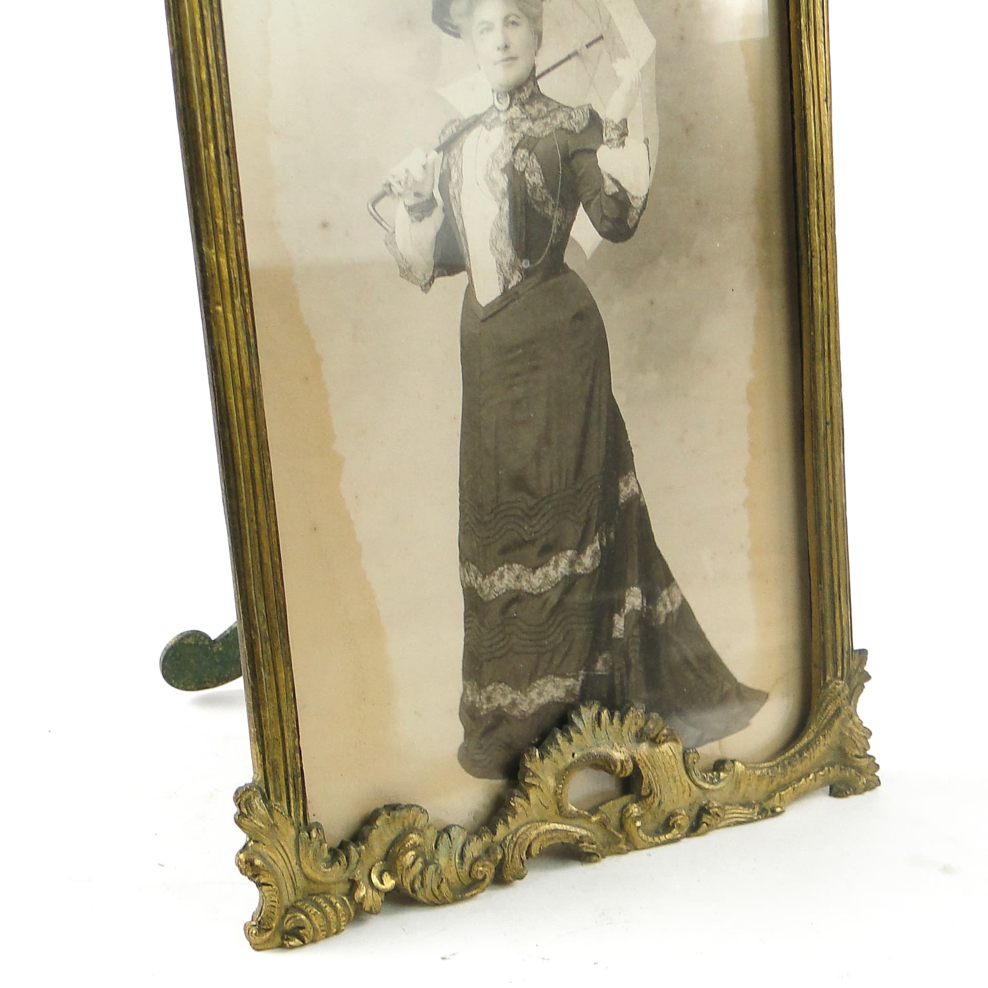 Rococo picture frame, gilt pewter, gilt brass, France, 19th c. - 111505