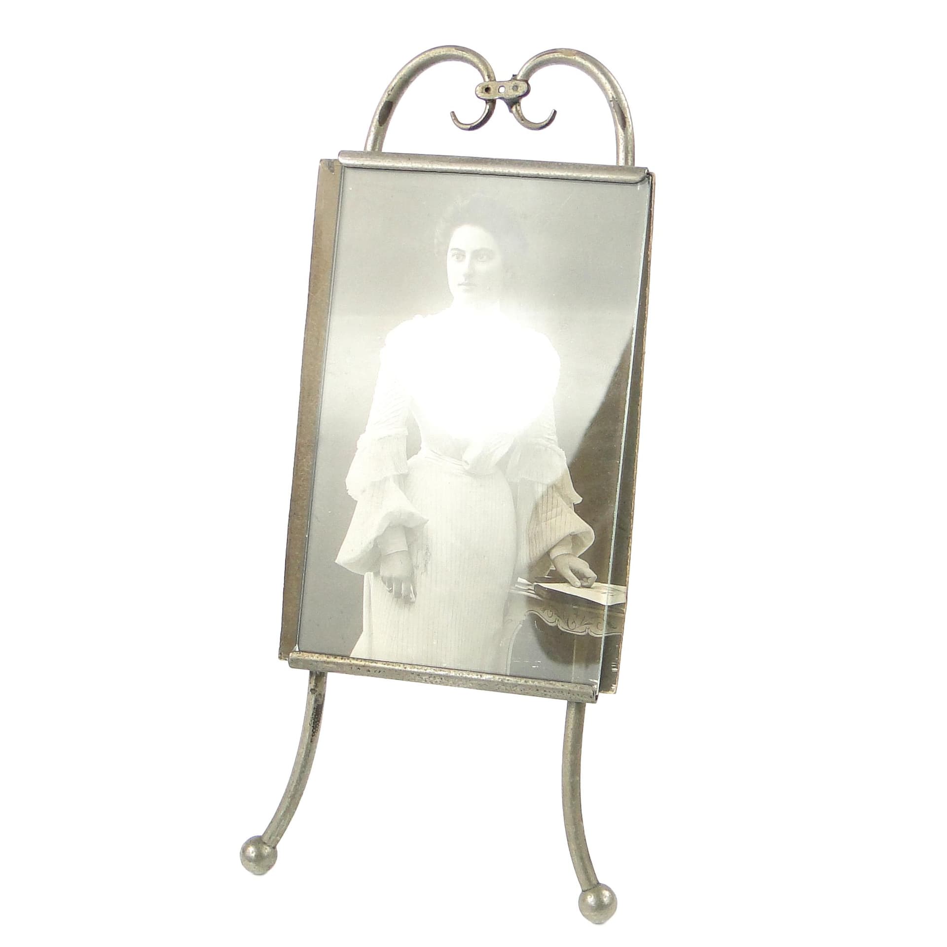 Art Deco photo frame, nickel-plated brass, France, 1930s.