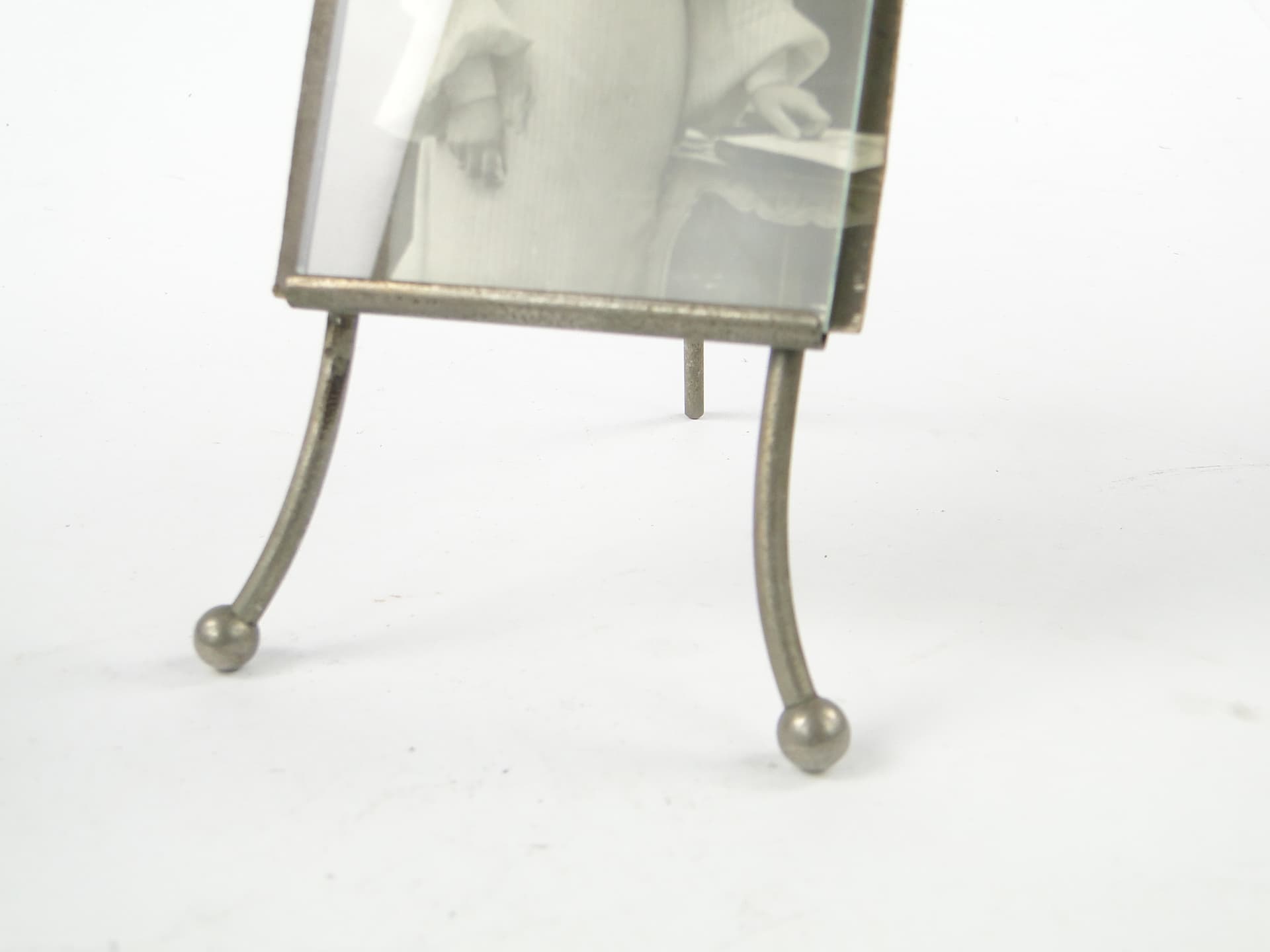 Art Deco photo frame, nickel-plated brass, France, 1930s. - 111522