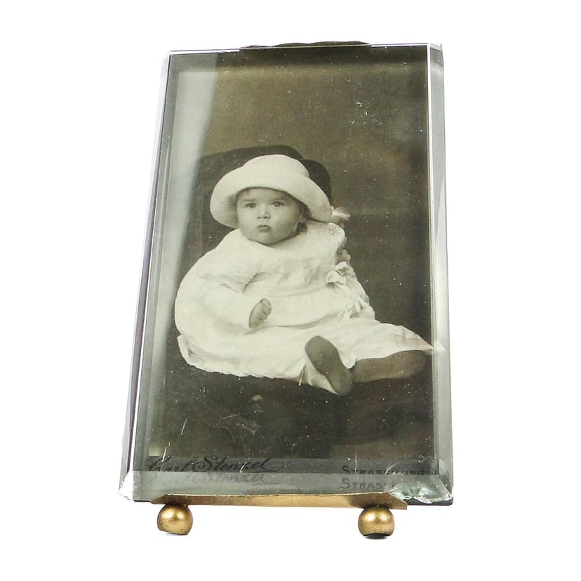 Minimalism photo frame, glass, Austria, 19th c.