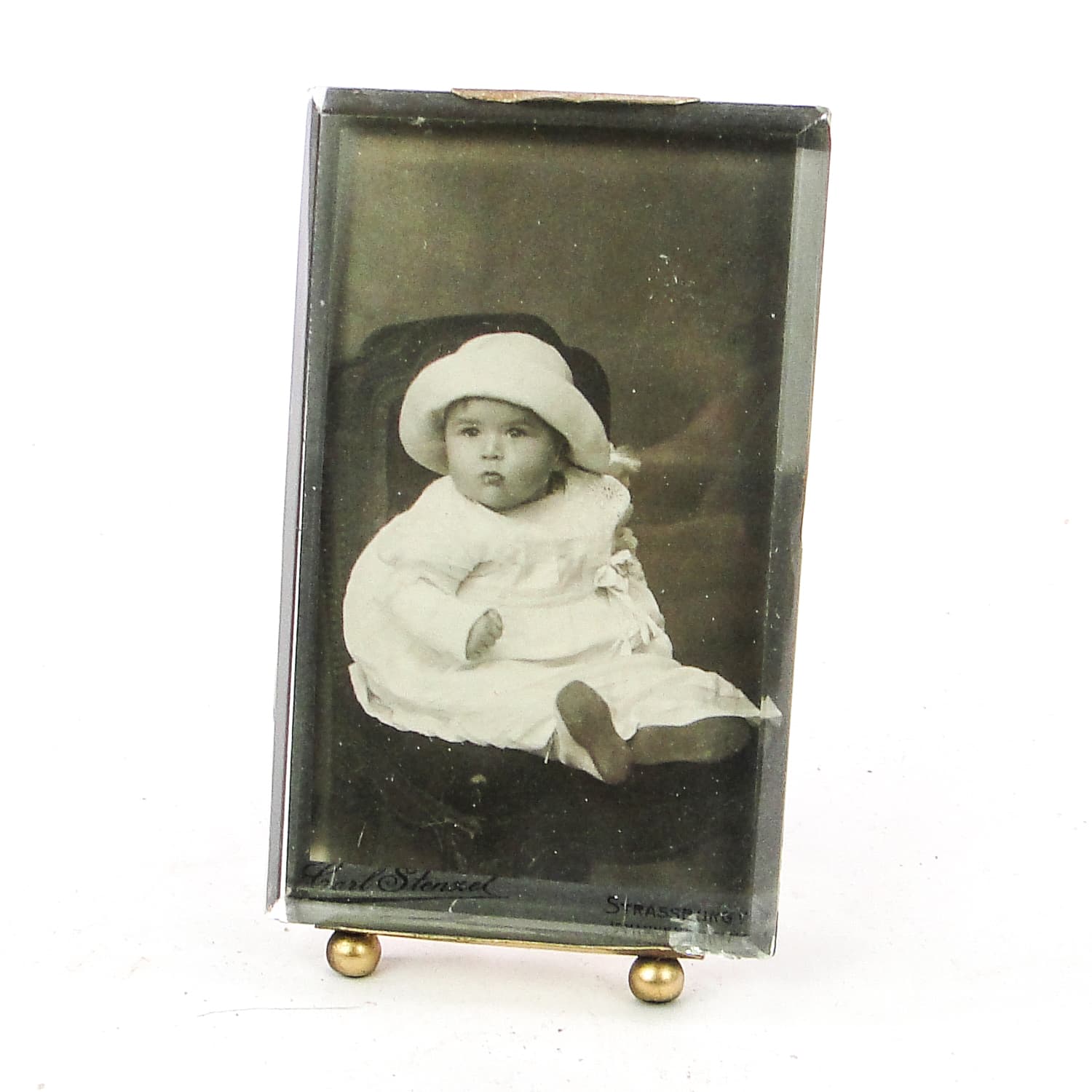 Minimalism photo frame, glass, Austria, 19th c. - 111587