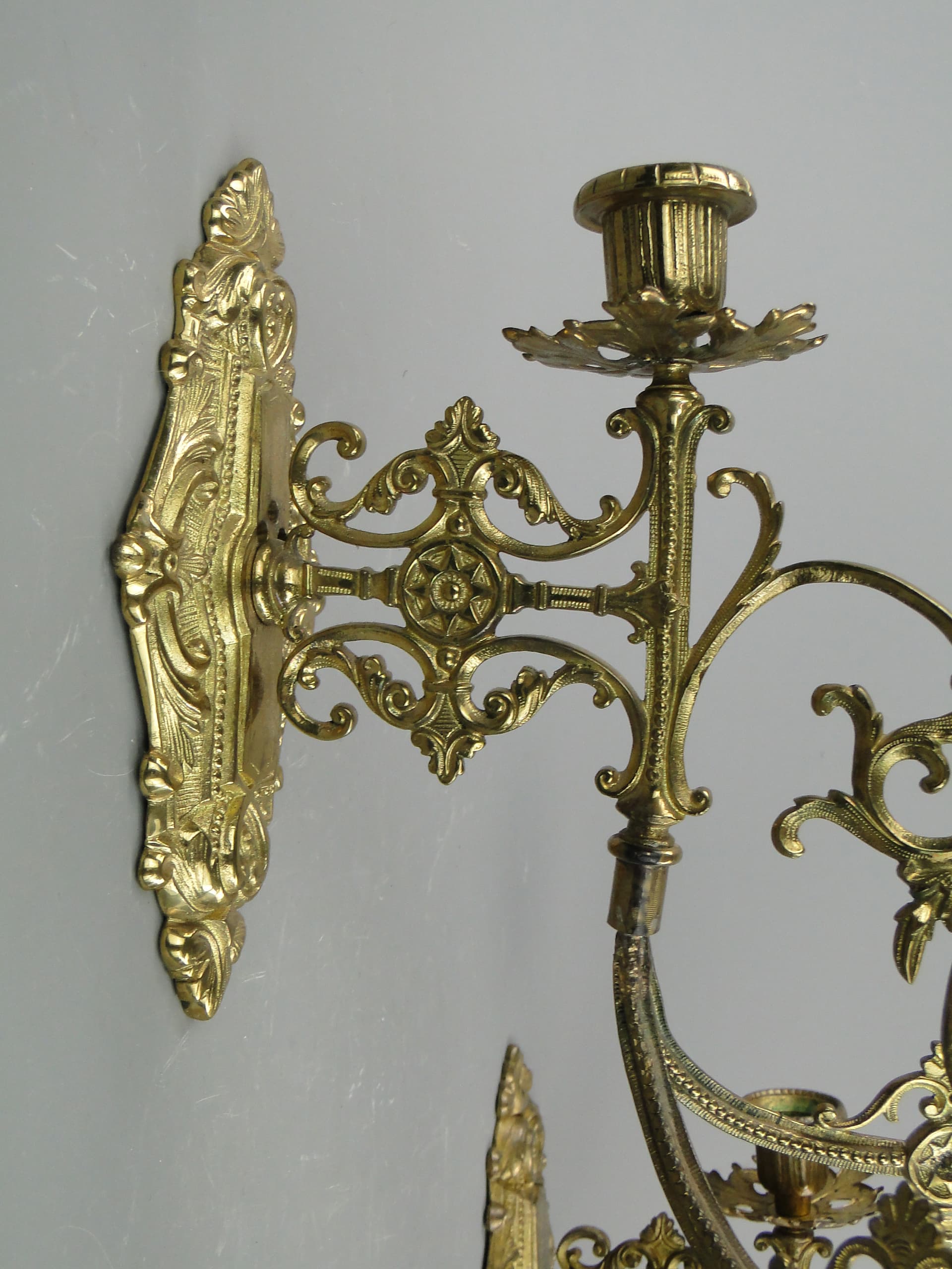 Para kinkietów, złoty, mosiądz, Francja, początek XX w. - 8077