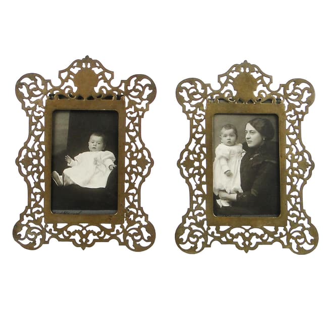 Pair of picture frames, Art Nouveau, brass, Germany, early 20th c. - DIMENSION