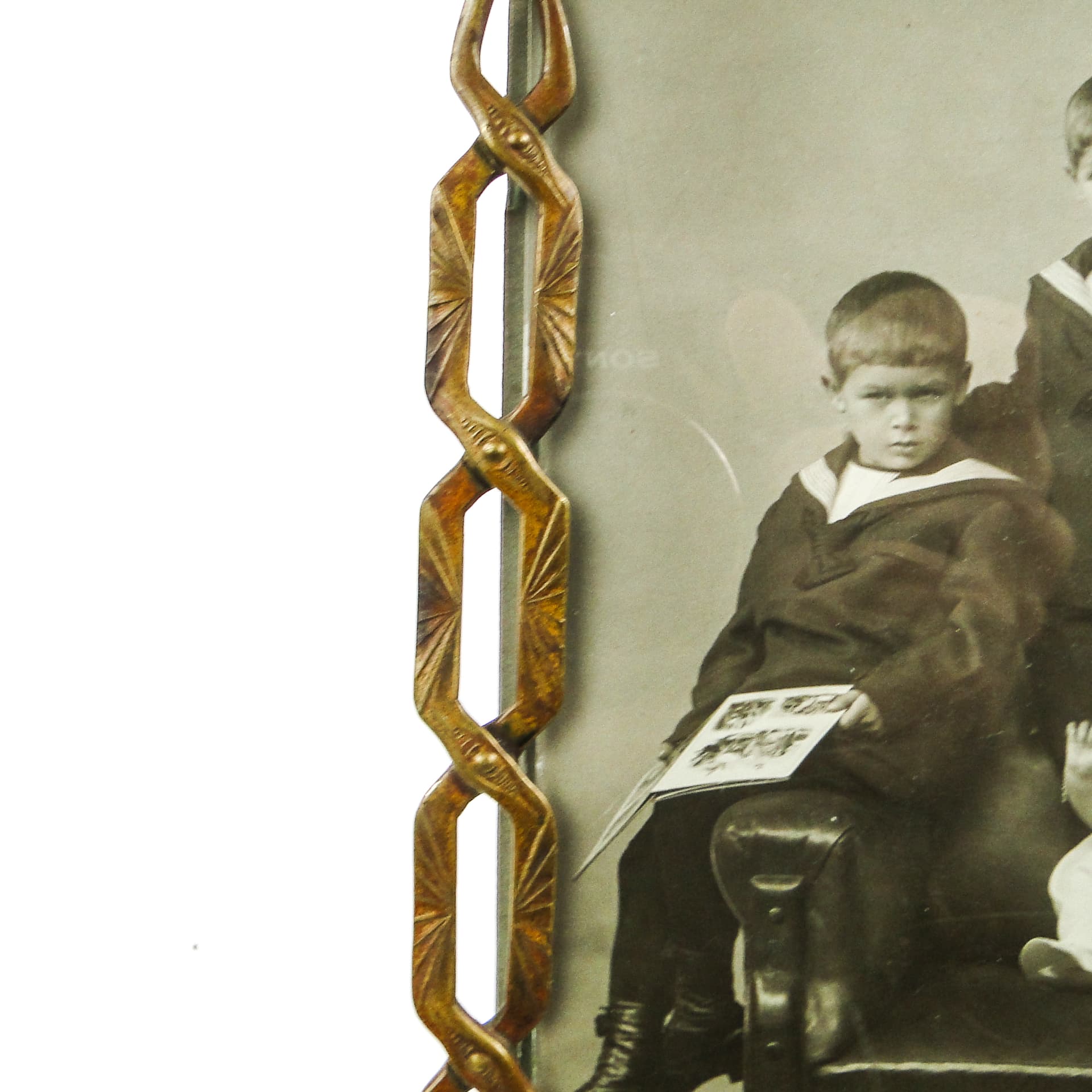 Art Nouveau photo frame, brass, France, early 20th c. - 111805