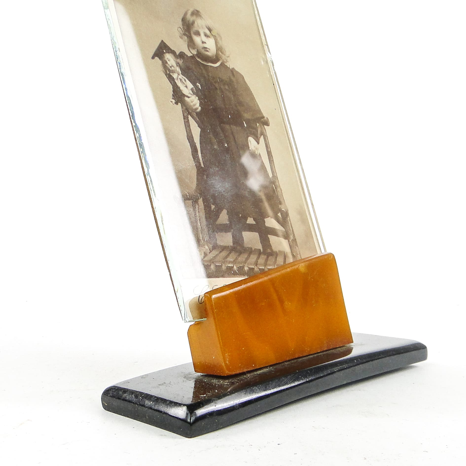 Art Deco photo frame, bakelite, Poland, 1950s. - 111872