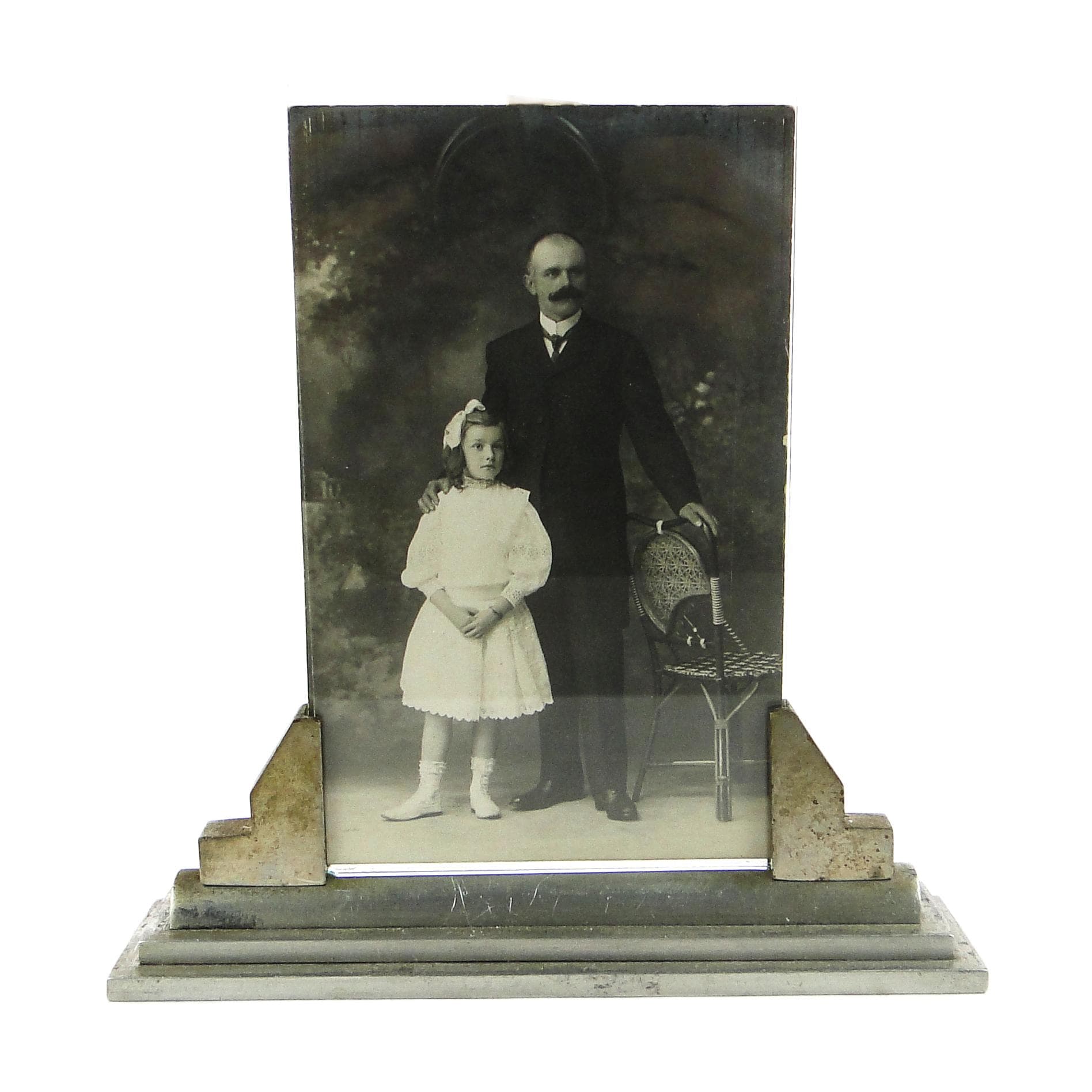 Art Deco photo frame, brass, Germany, 1930s.