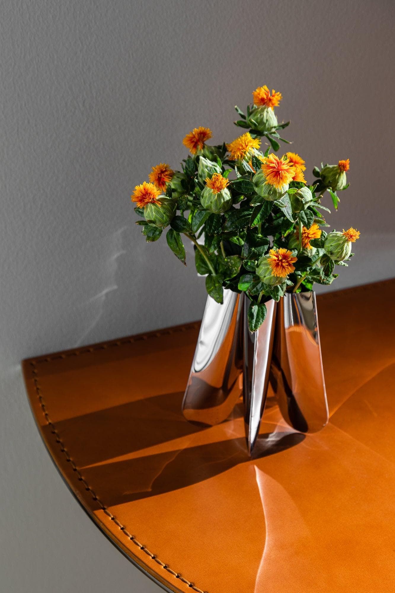 Vase ROTATION stainless steel silver 20 cm, Zieta Studio - 117580