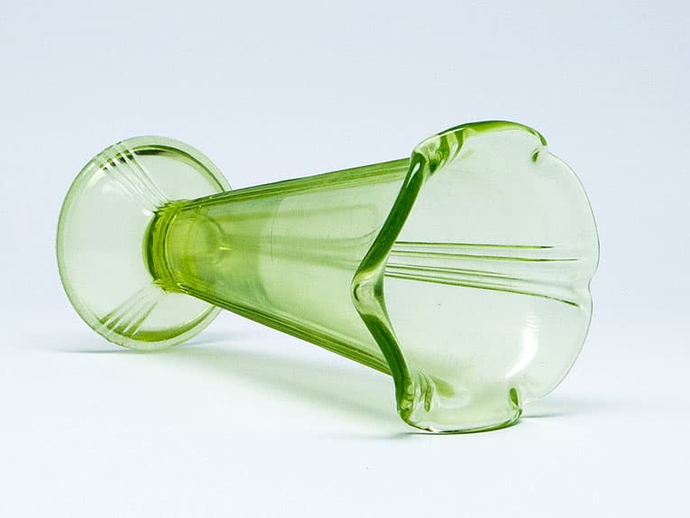 Wazon Art Deco, szkło uranowe, Polska, lata 30. - 112239