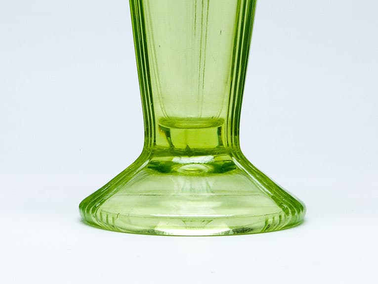 Wazon Art Deco, szkło uranowe, Polska, lata 30. - 112241