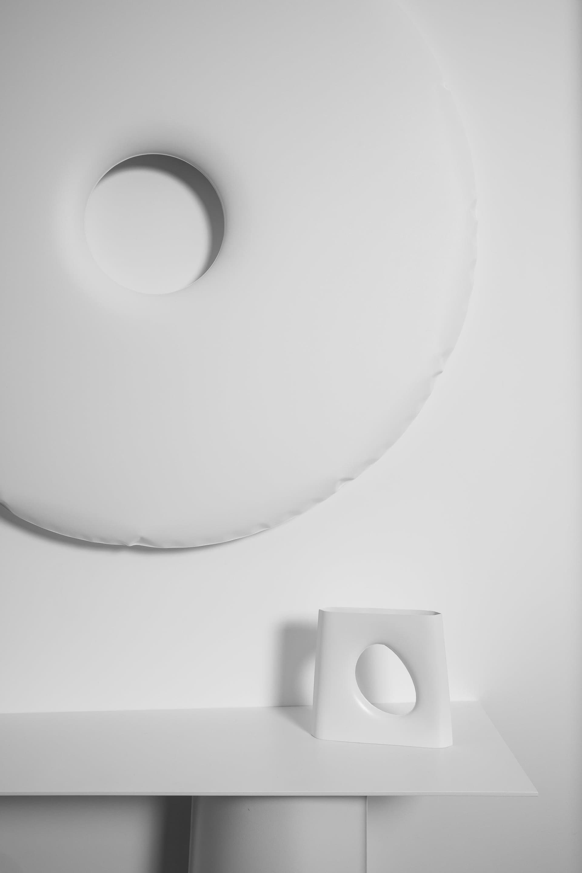 Lustro ścienne RONDO mat białe 95 cm, Zieta Studio - 117374