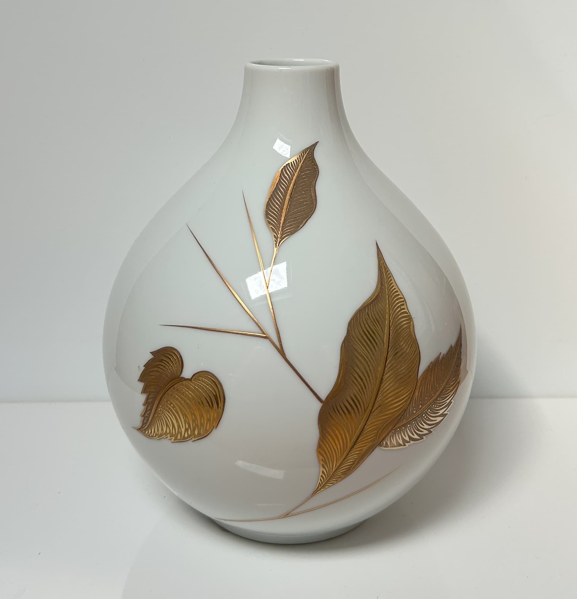 Wazon Chiemsee Selb Bavaria, biały, porcelana, Niemcy, lata 70. - 8144