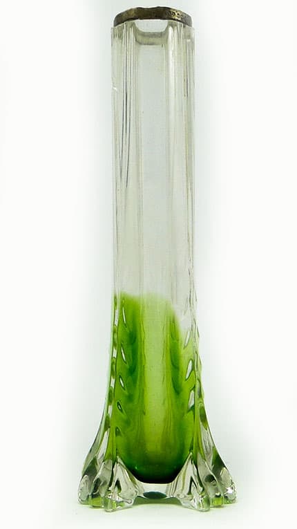 Wazon secesyjny, szkło zielone, srebrne okucie, Wielka Brytania, początek XX w. - 112524