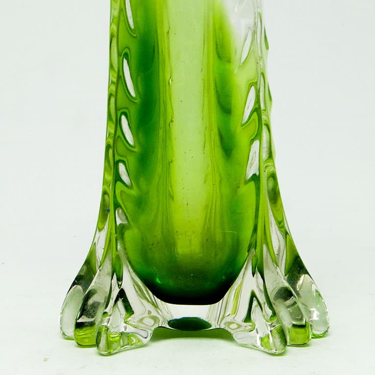 Wazon secesyjny, szkło zielone, srebrne okucie, Wielka Brytania, początek XX w. - 112525