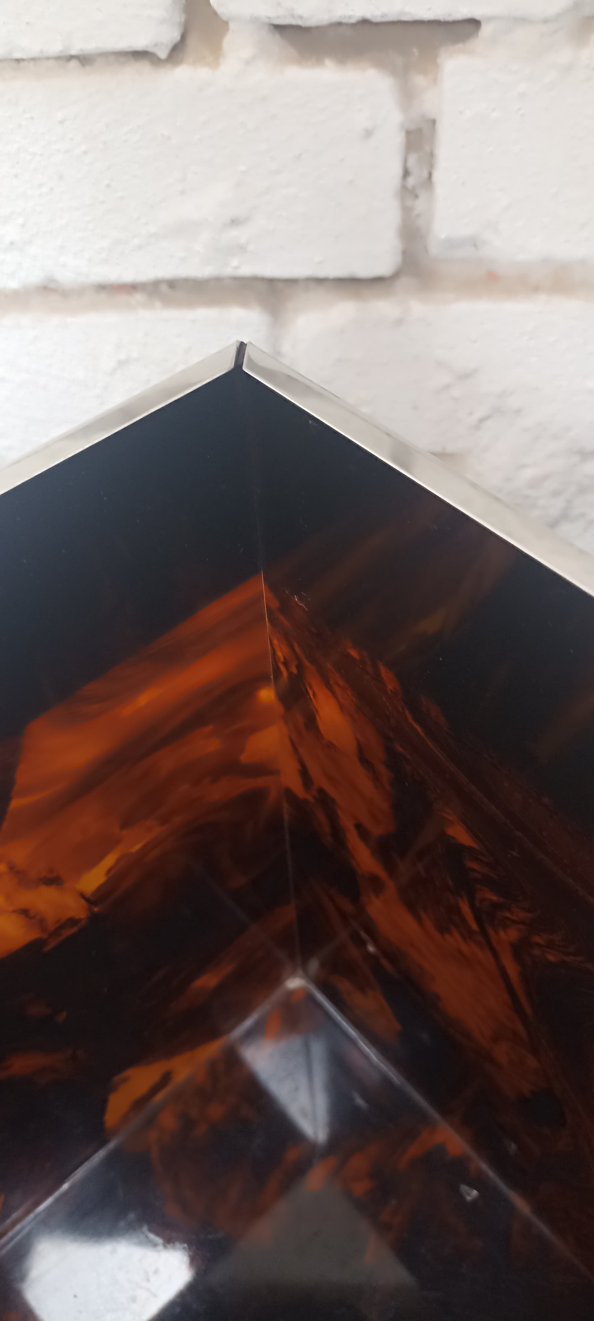 Pojemnik, skorupa żółwia, akryl brązowy, Włochy, lata 70. - 112984