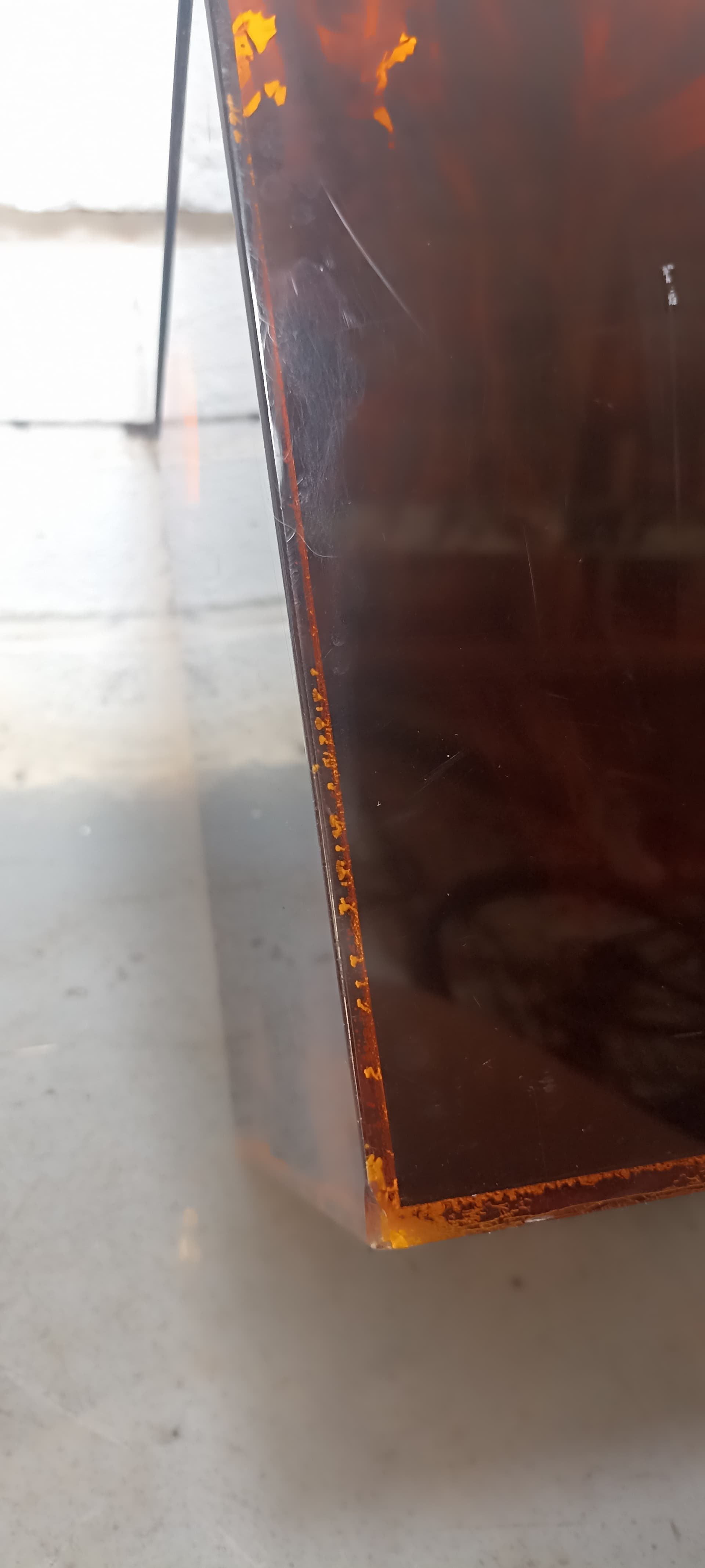 Pojemnik, skorupa żółwia, akryl brązowy, Włochy, lata 70. - 112981