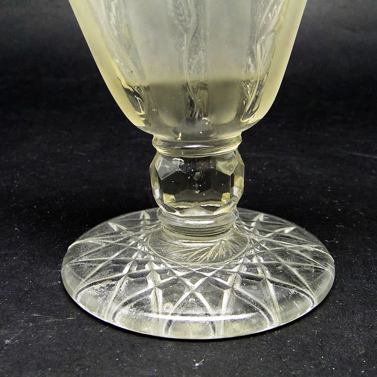 Serwetnik Art Deco, szkło prasowane, Huta Bolesław Morawski, Polska, lata 50. - 113159